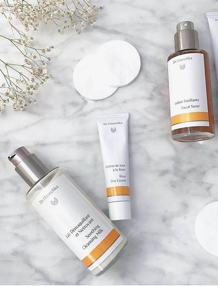 Dr. Hauschka - Rose Day Cream - mellan 200-500 kr - clear - 2