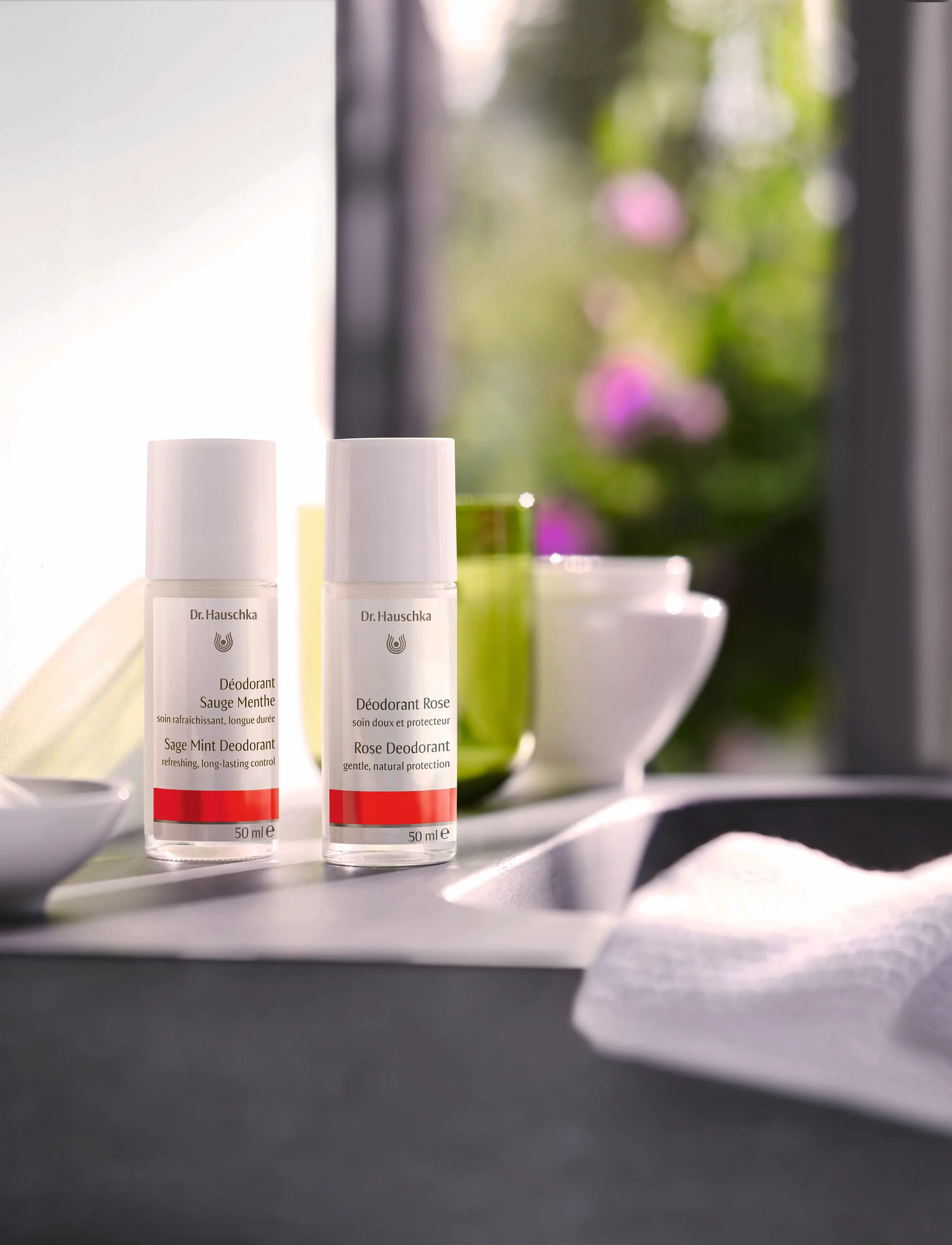 Dr. Hauschka - Rose Deodorant - roll on deoer - clear - 2