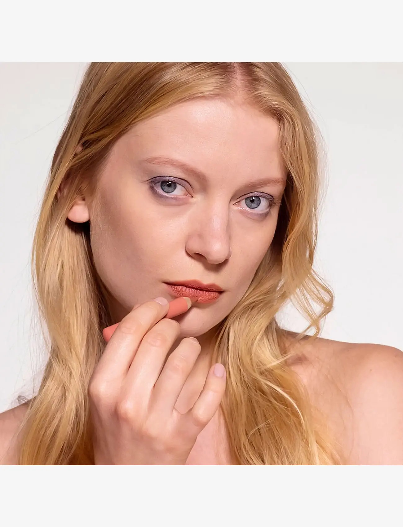 Dr. Hauschka - Lip Crayon - makeup - 01 peach - 3