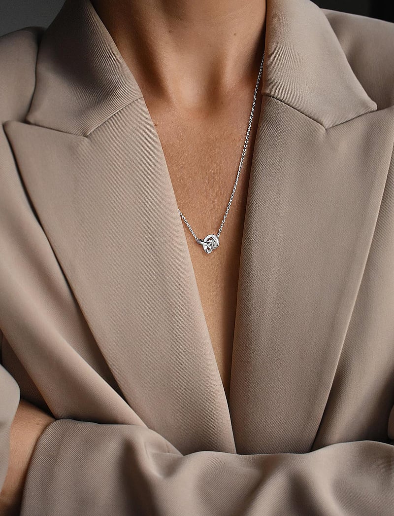 Drakenberg Sjölin - Le Knot necklace - ketten mit anhänger - sterling silver - 2