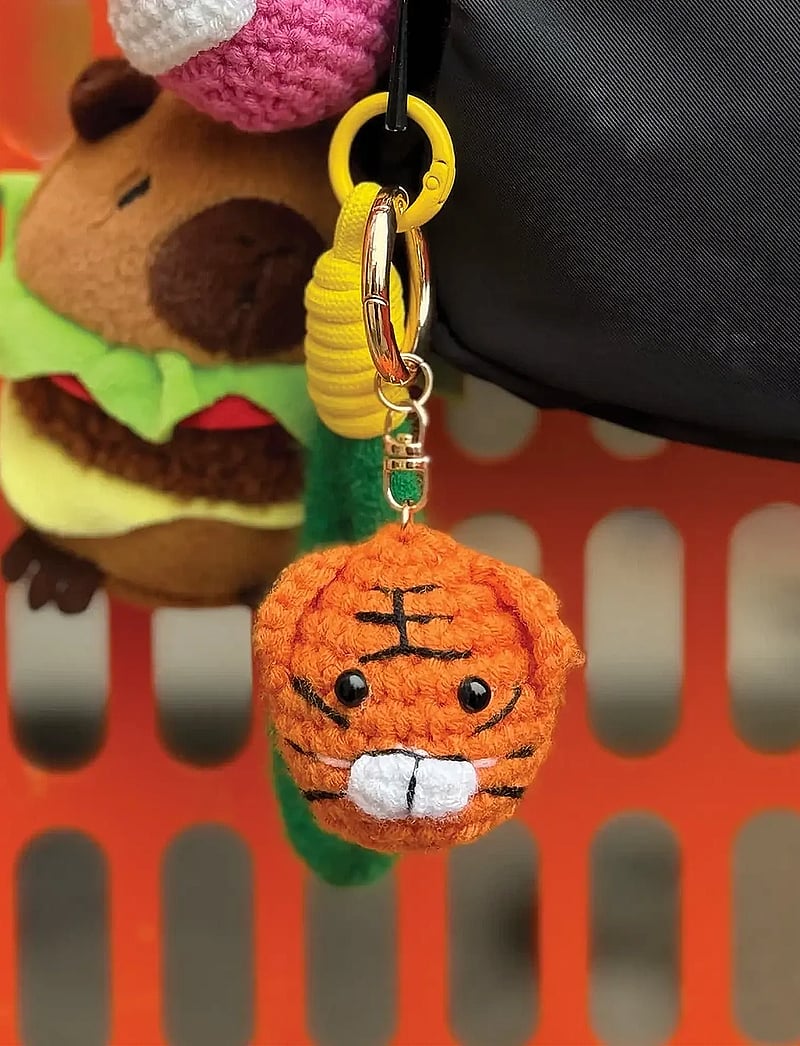 DRM-LND - Knitted Tiger - tasketilbehør - orange - 2