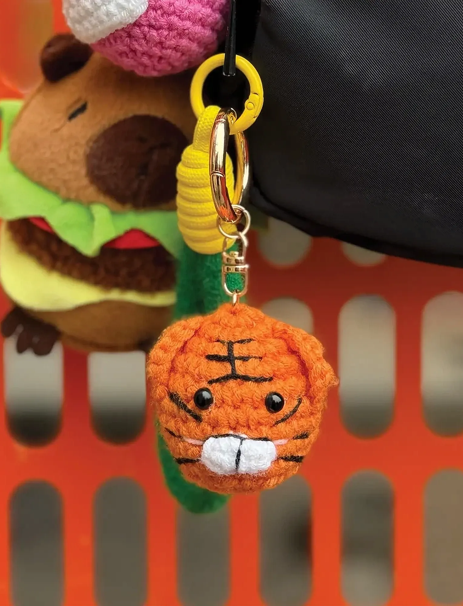 DRM-LND - Knitted Tiger - zubehör für taschen - orange - 2
