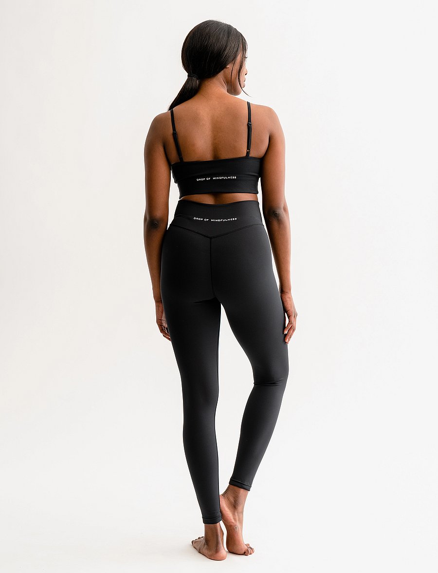 Drop of Mindfulness - TYRA - black matte - 5