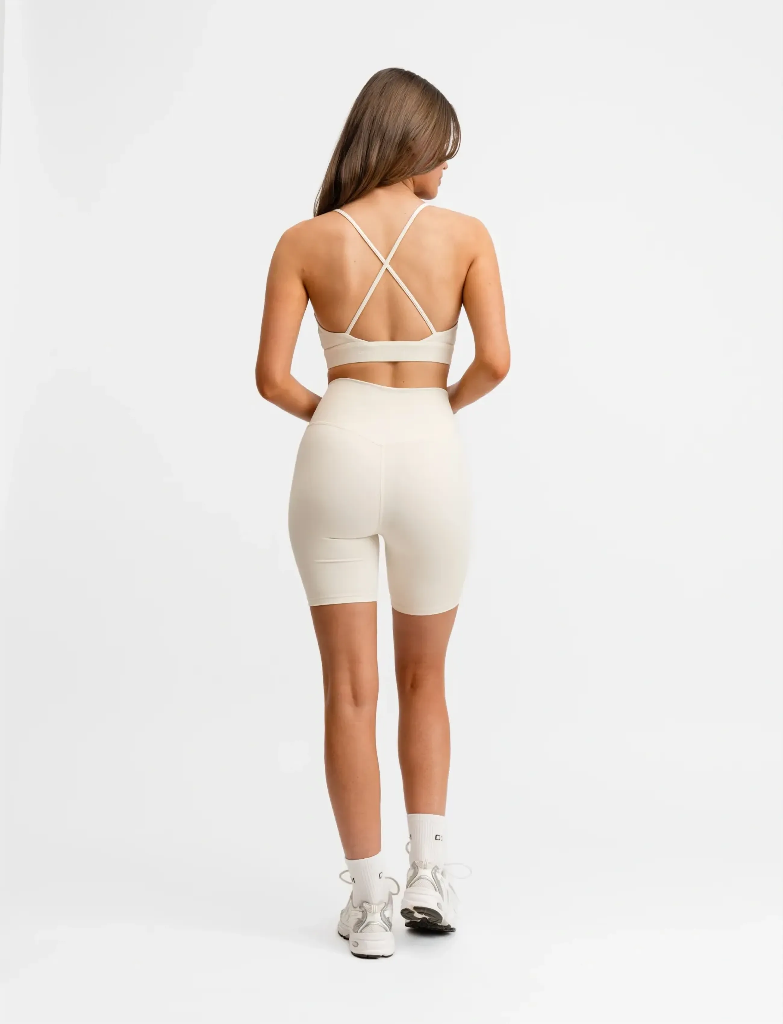 Drop of Mindfulness - ULTIMATE BIKE SHORTS - shorts - cream white - 4