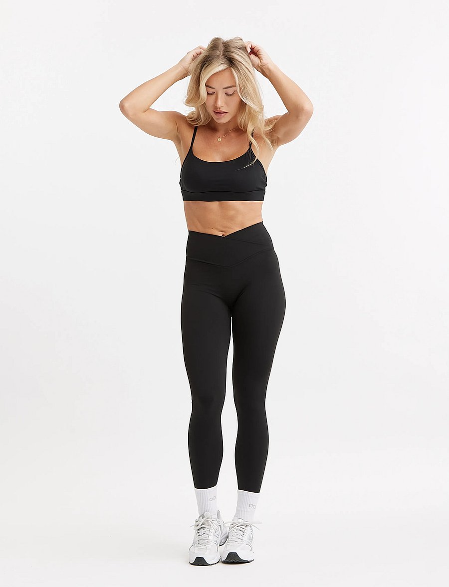 Drop of Mindfulness - ULTIMATE MINI STRAP BRA - medium støtte - black - 3