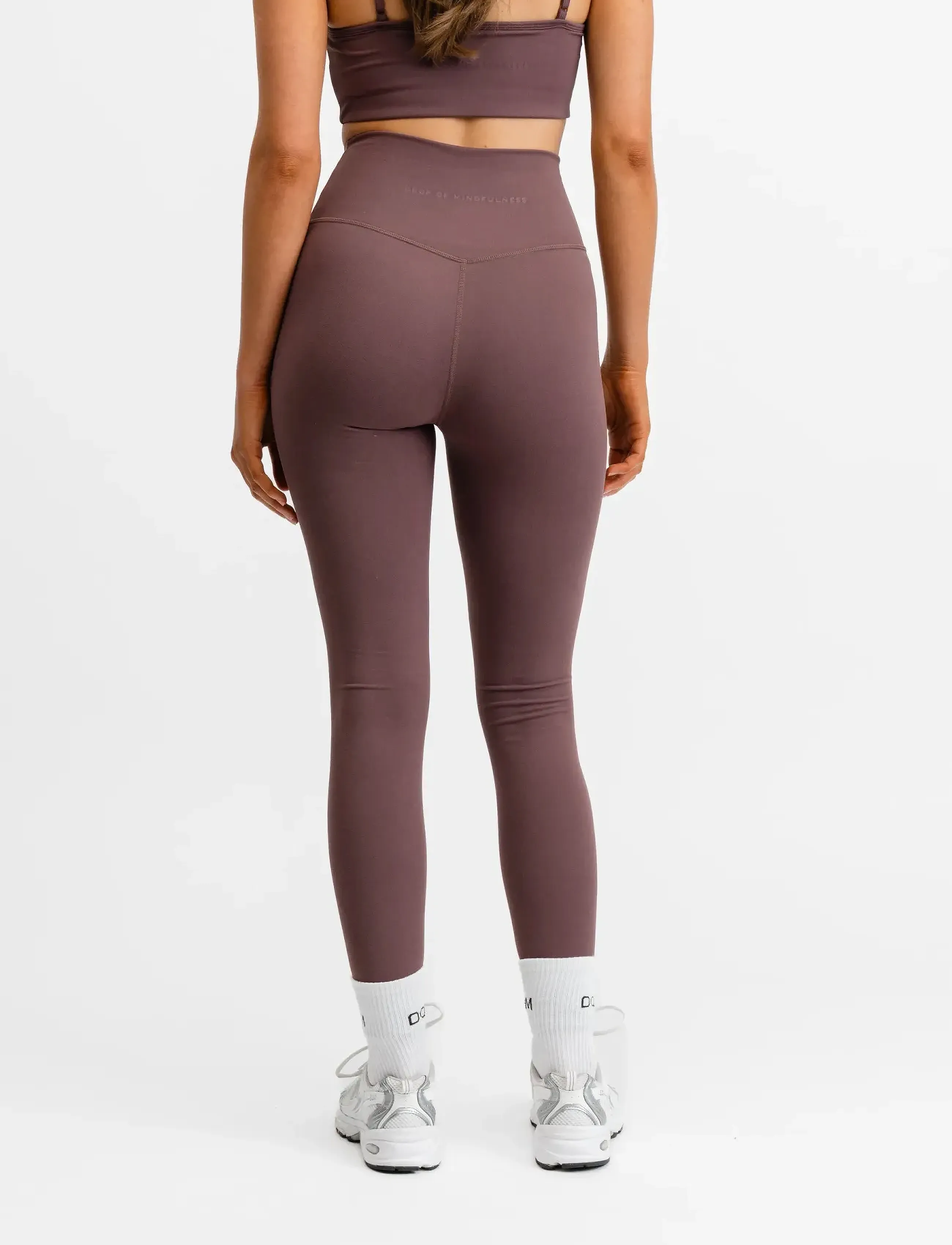 Drop of Mindfulness - BUTTER SOFT HIGH WAIST TIGHTS - dark mauve - 3