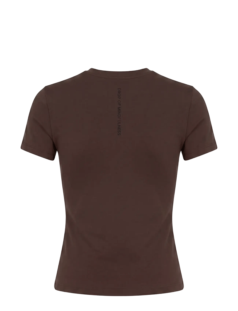 Drop of Mindfulness - BUTTER SOFT TEE - t-shirts - dark brown - 2