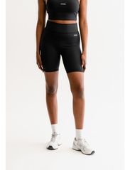 Drop of Mindfulness - LOLA - cycling shorts - black matt - 2