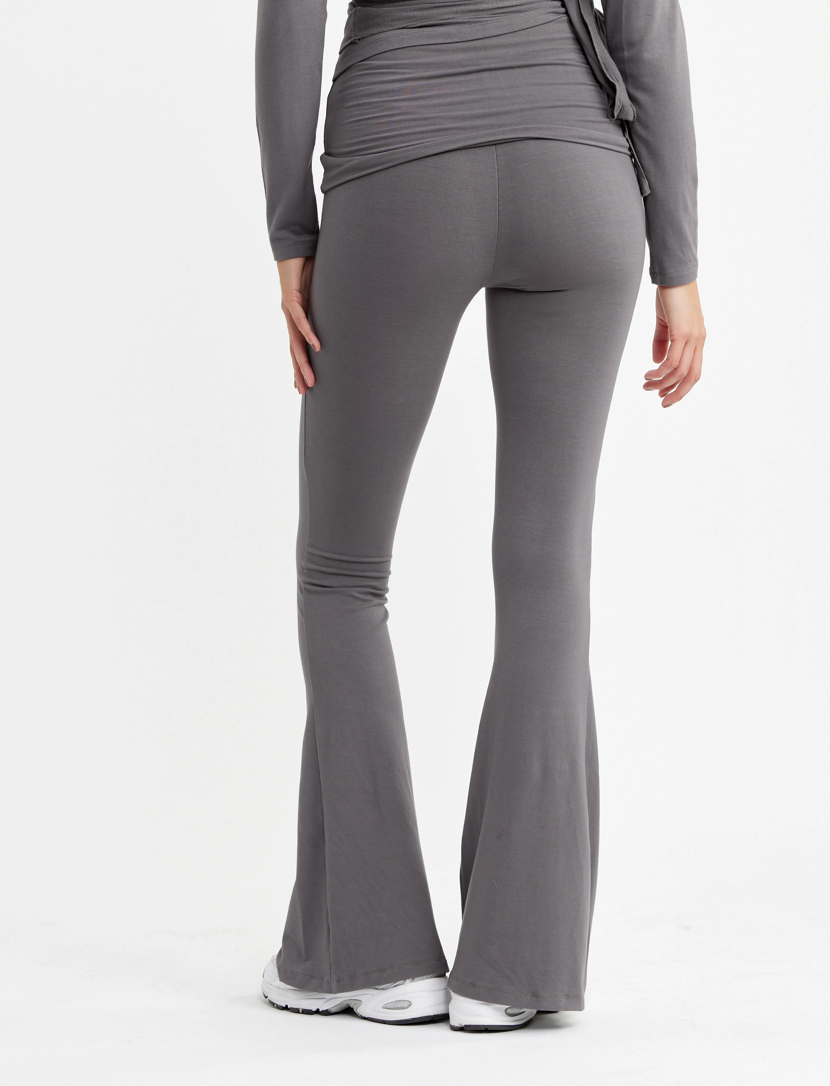Folding Waistband Flare 2
