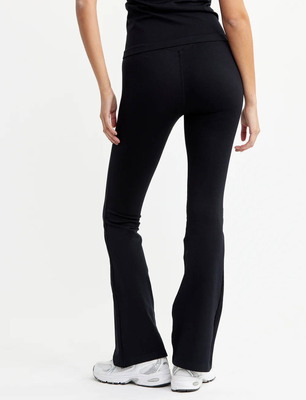 Drop of Mindfulness - SEAMLESS FLARE TIGHTS - full längd - black - 3