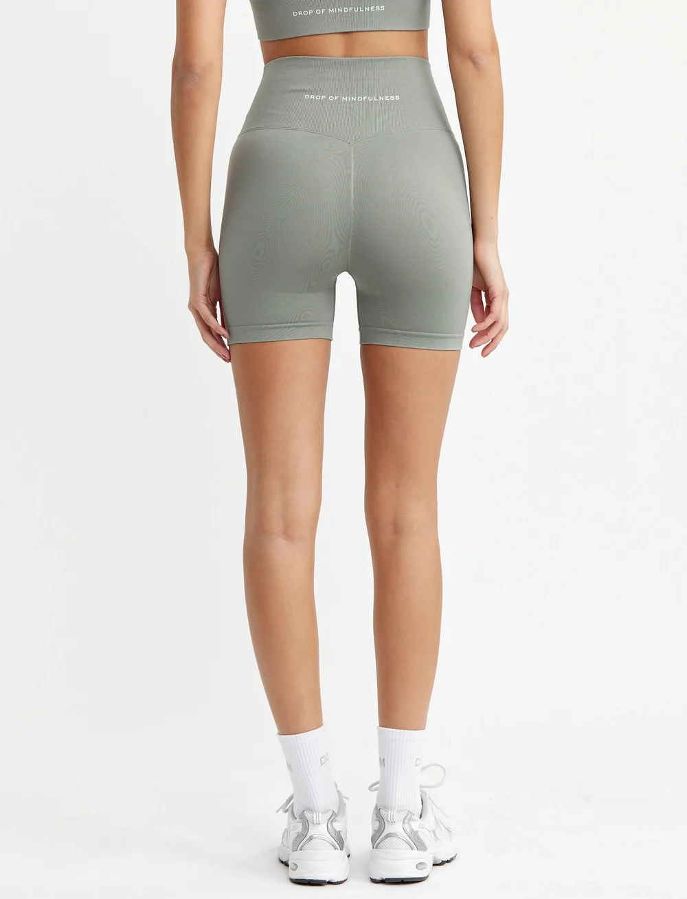 Drop of Mindfulness - SESH BIKE SHORTS - sportinės tamprės - vintage khaki - 2