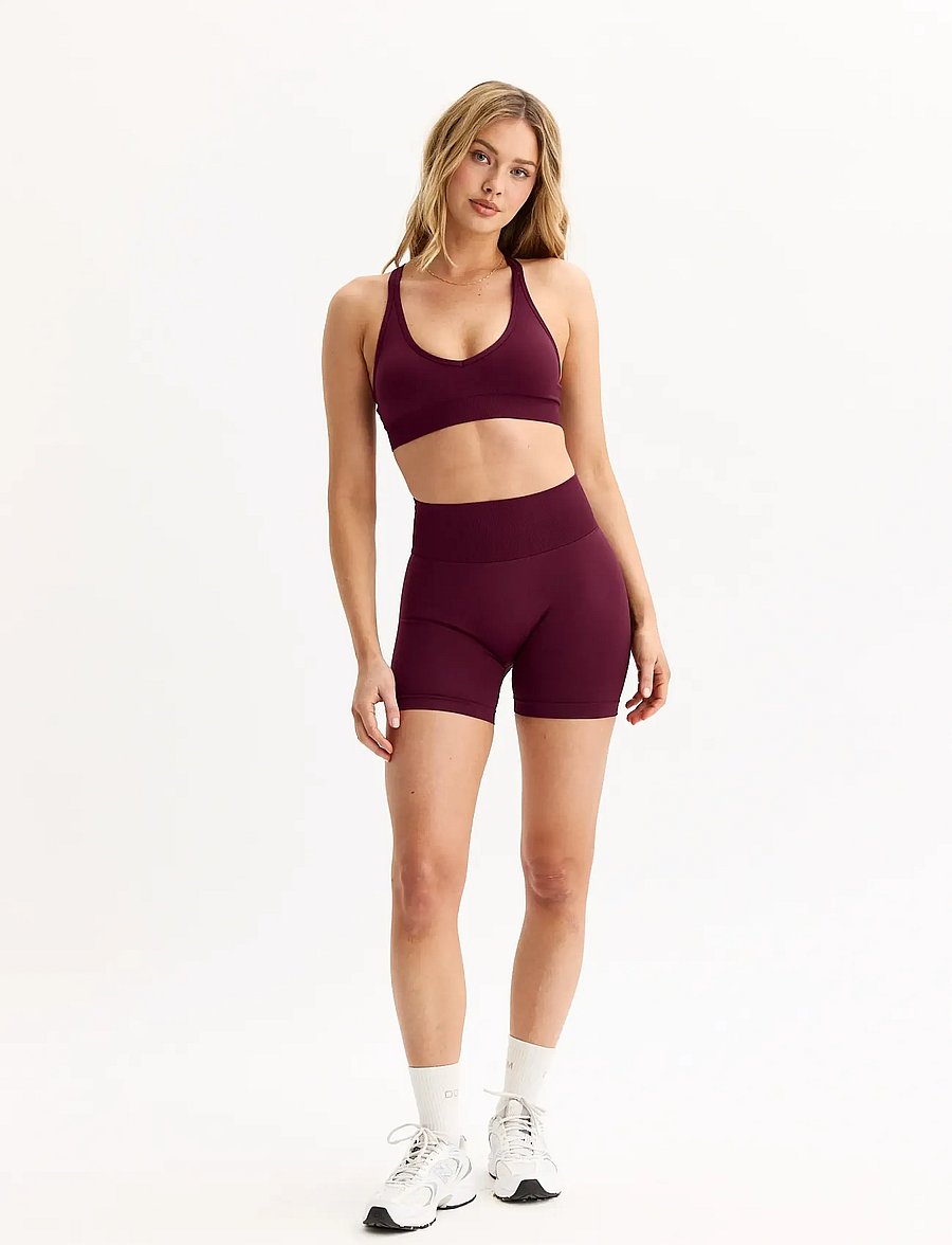 Drop of Mindfulness - SIGNATURE SEAMLESS BIKE SHORTS - chaussures de course - cherry lacquer - 4