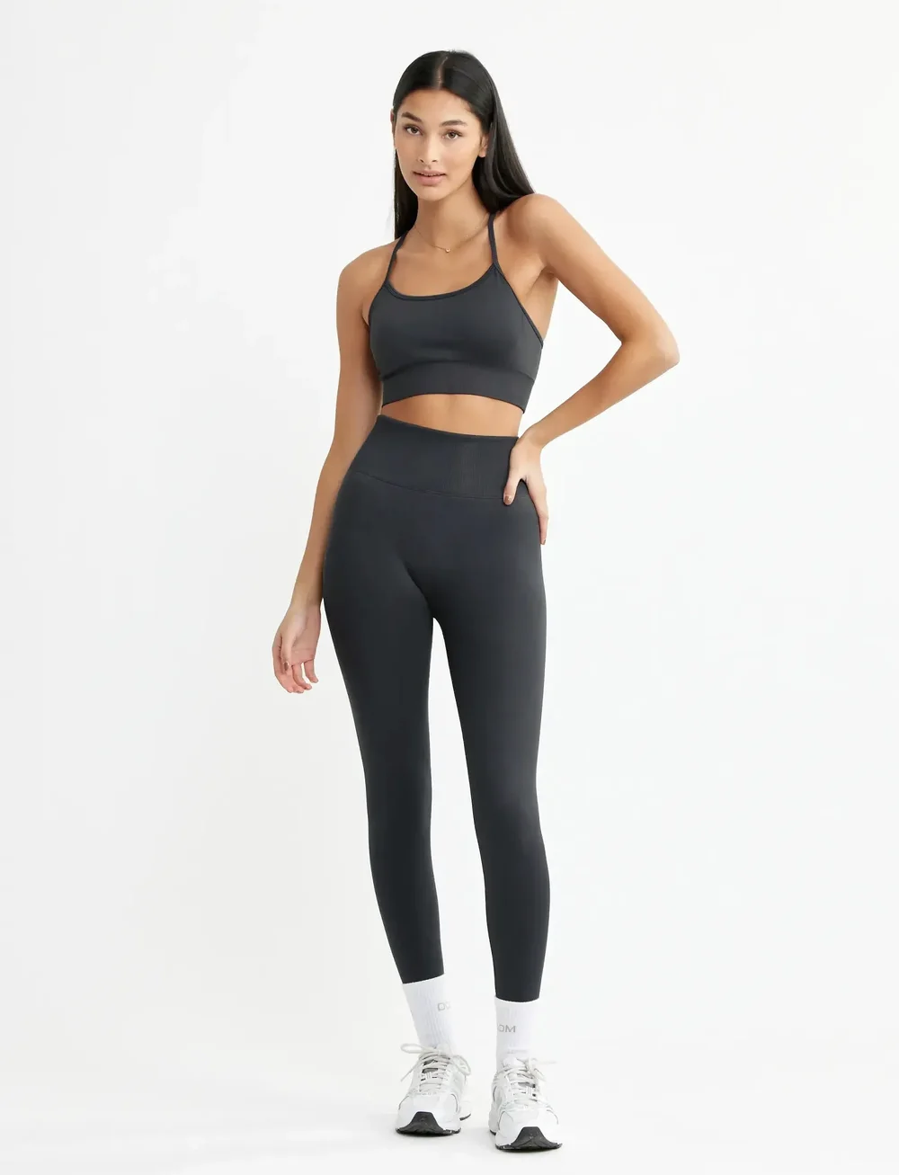 Drop of Mindfulness - SIGNATURE SEAMLESS BRA - sports-bh'er - iron grey - 4