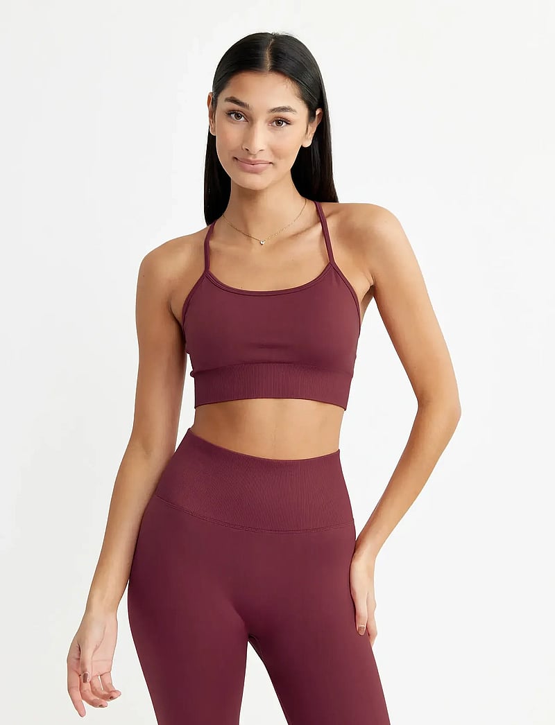 Drop of Mindfulness - SIGNATURE SEAMLESS BRA - sports-bh'er - ruby wine - 0
