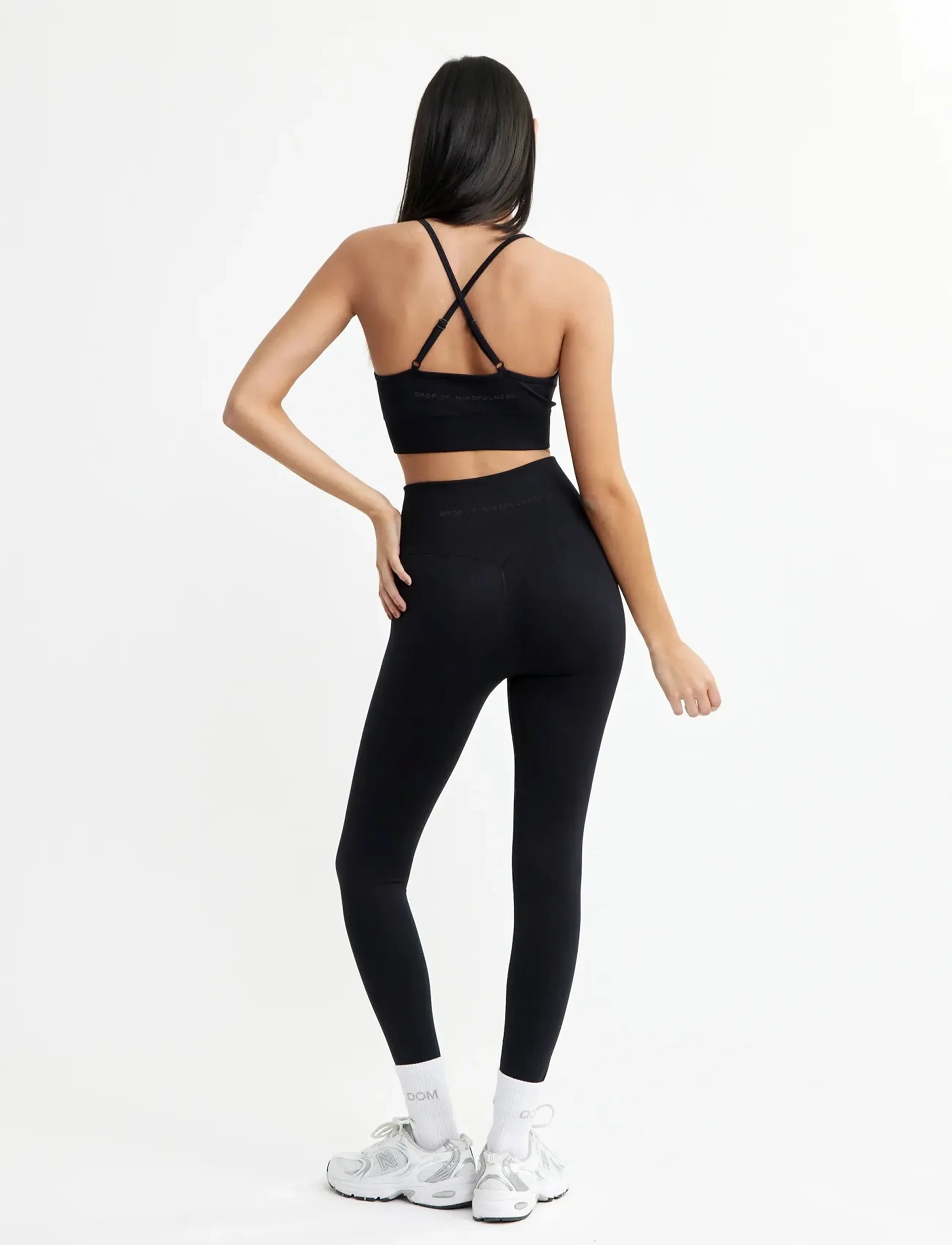 Drop of Mindfulness - SIGNATURE SEAMLESS TIGHTS - training tights - black - 5