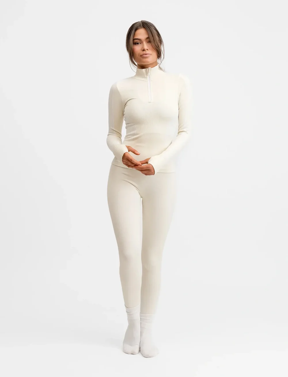 Drop of Mindfulness - SEAMLESS HALF ZIP BASE LAYER - underställströjor - cream white - 4