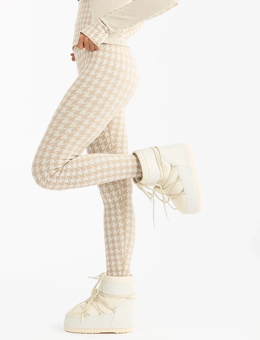 Drop of Mindfulness - SEAMLESS BASE LAYER TIGHTS - underställsbyxor - cream white dogtooth - 0