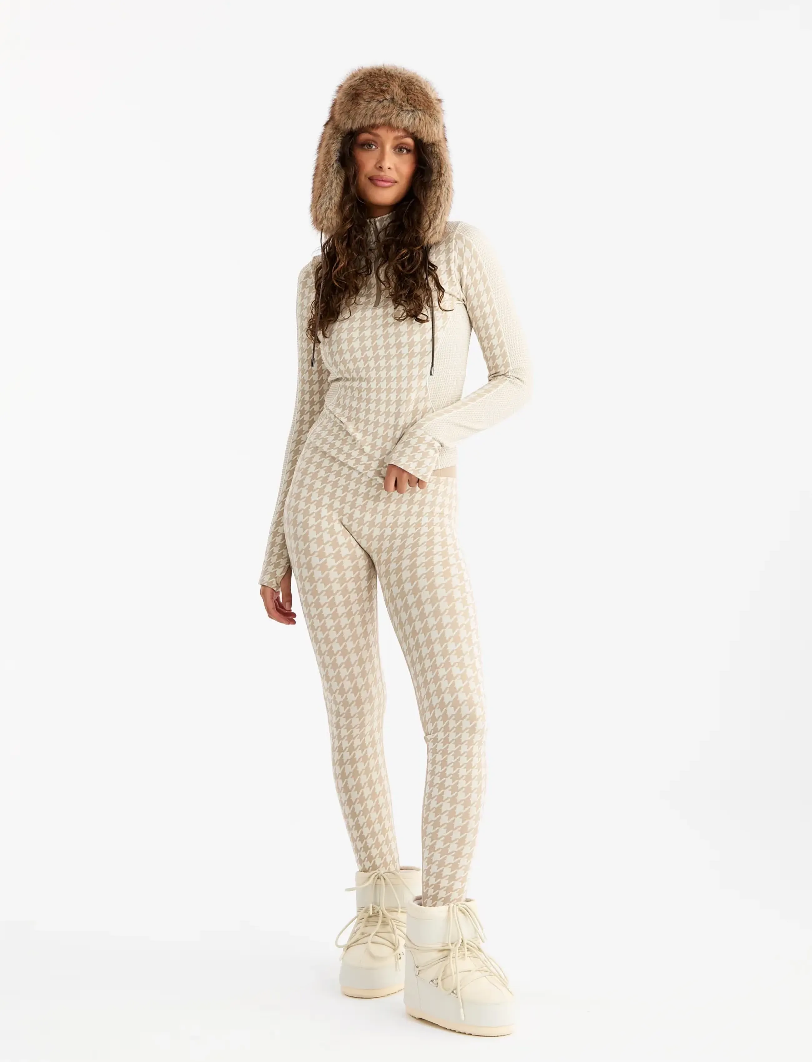 Drop of Mindfulness - SEAMLESS BASE LAYER TIGHTS - underställsbyxor - cream white dogtooth - 4