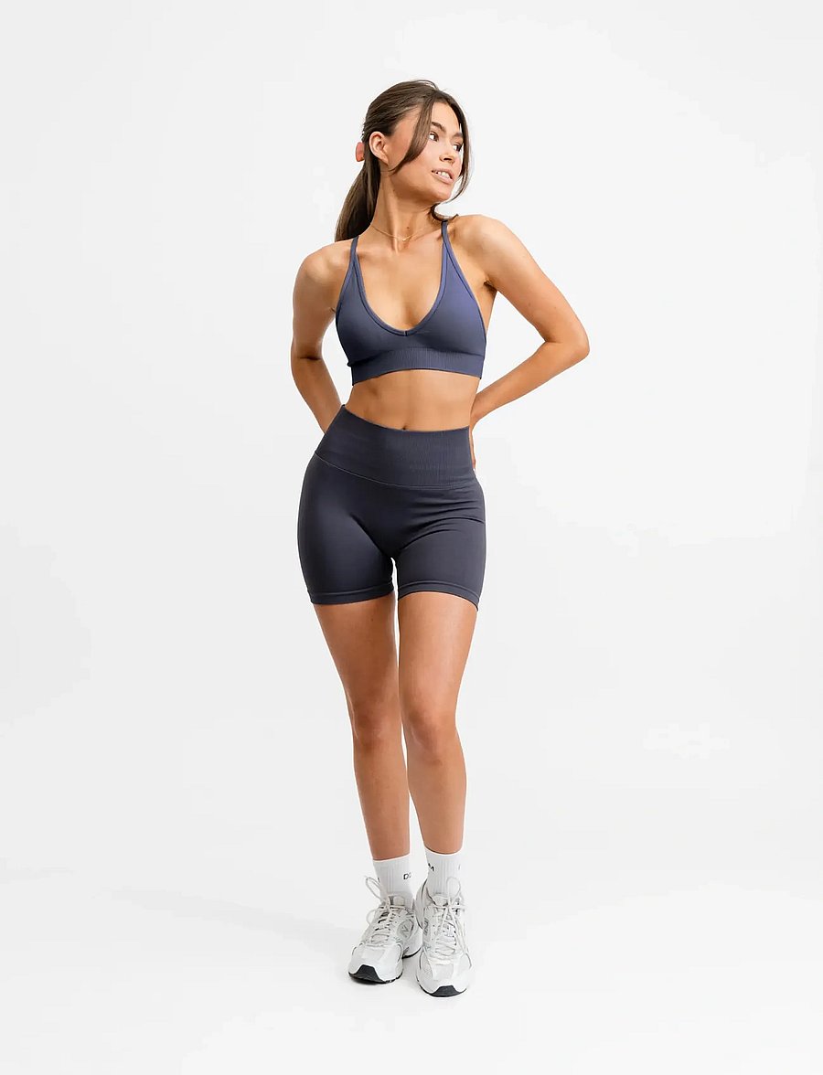 Drop of Mindfulness - SEAMLESS V SHAPE BRA - sports bras - charcoal - 4