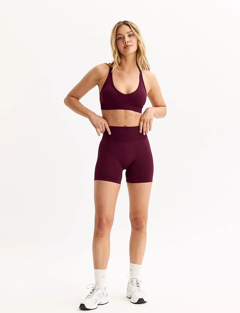 Drop of Mindfulness - SIGNATURE SEAMLESS V SHAPE BRA - sport bh:ar - cherry lacquer - 4