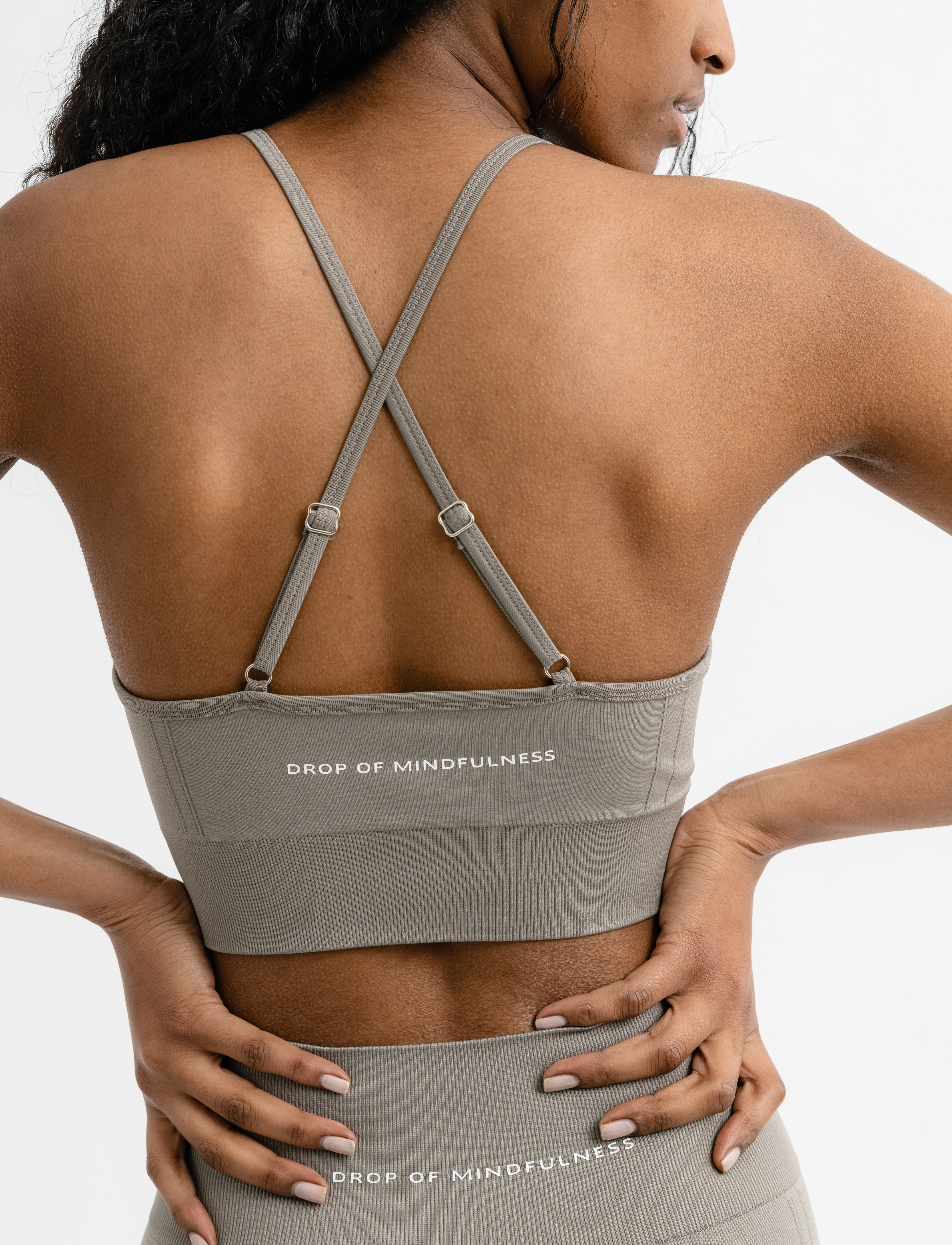 Drop of Mindfulness - MAYA SPORTS BRA - dried sage - 3