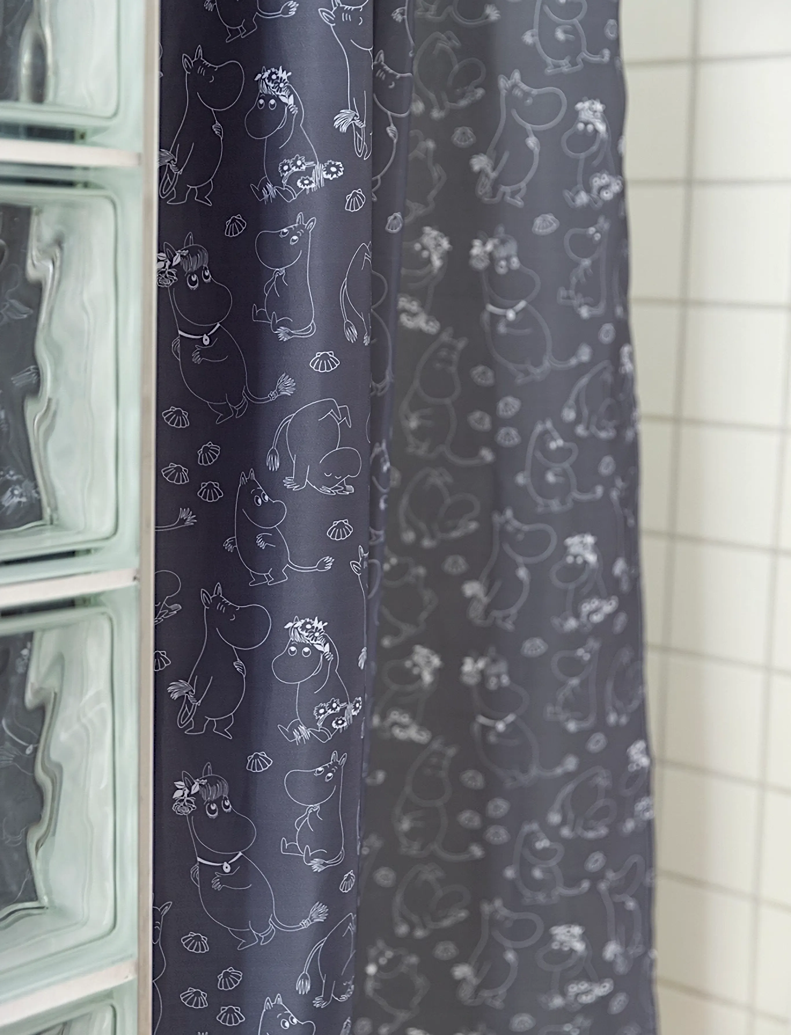 Dsignhouse Moomin - The Moomins shower curtain - duschvorhänge - white - 2