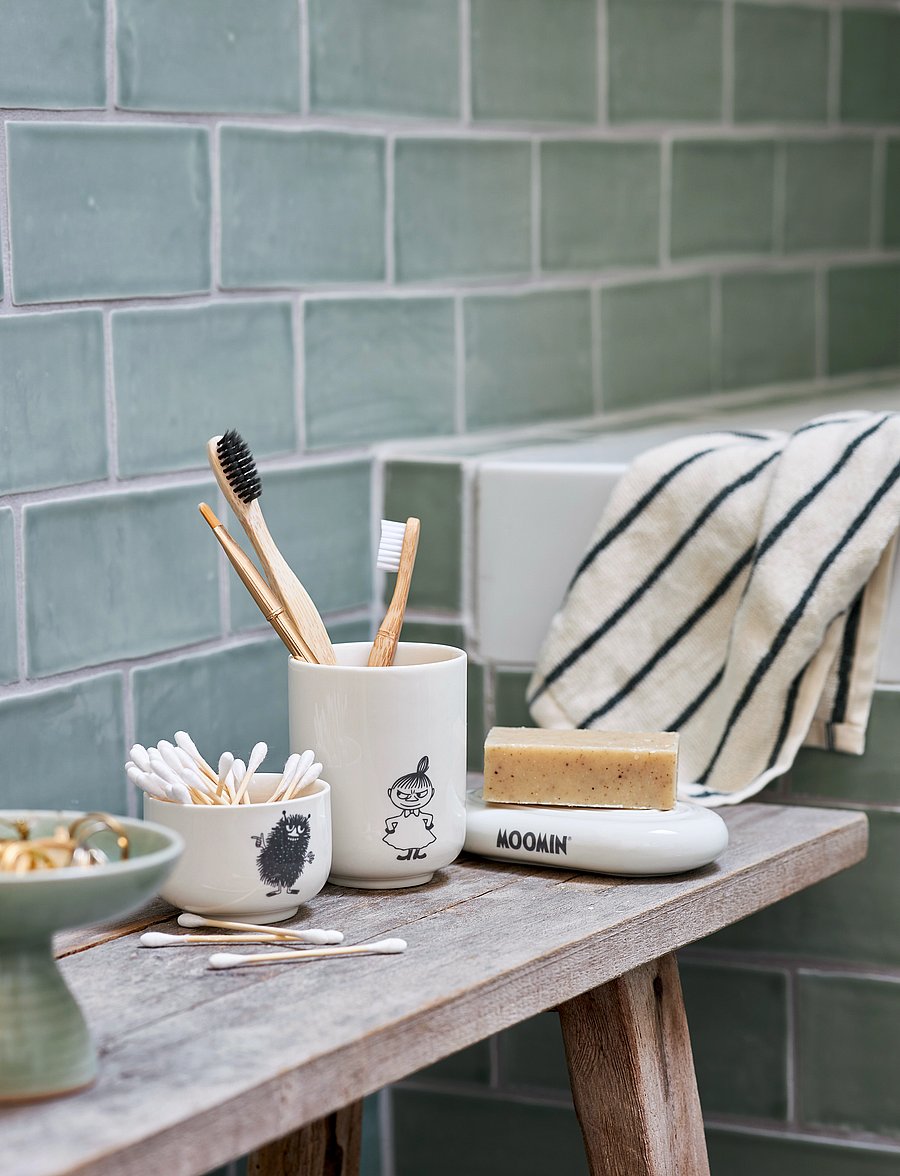 Dsignhouse Moomin - The Moomins mug for toothbrushes - zahnbürstenhalter - white - 1