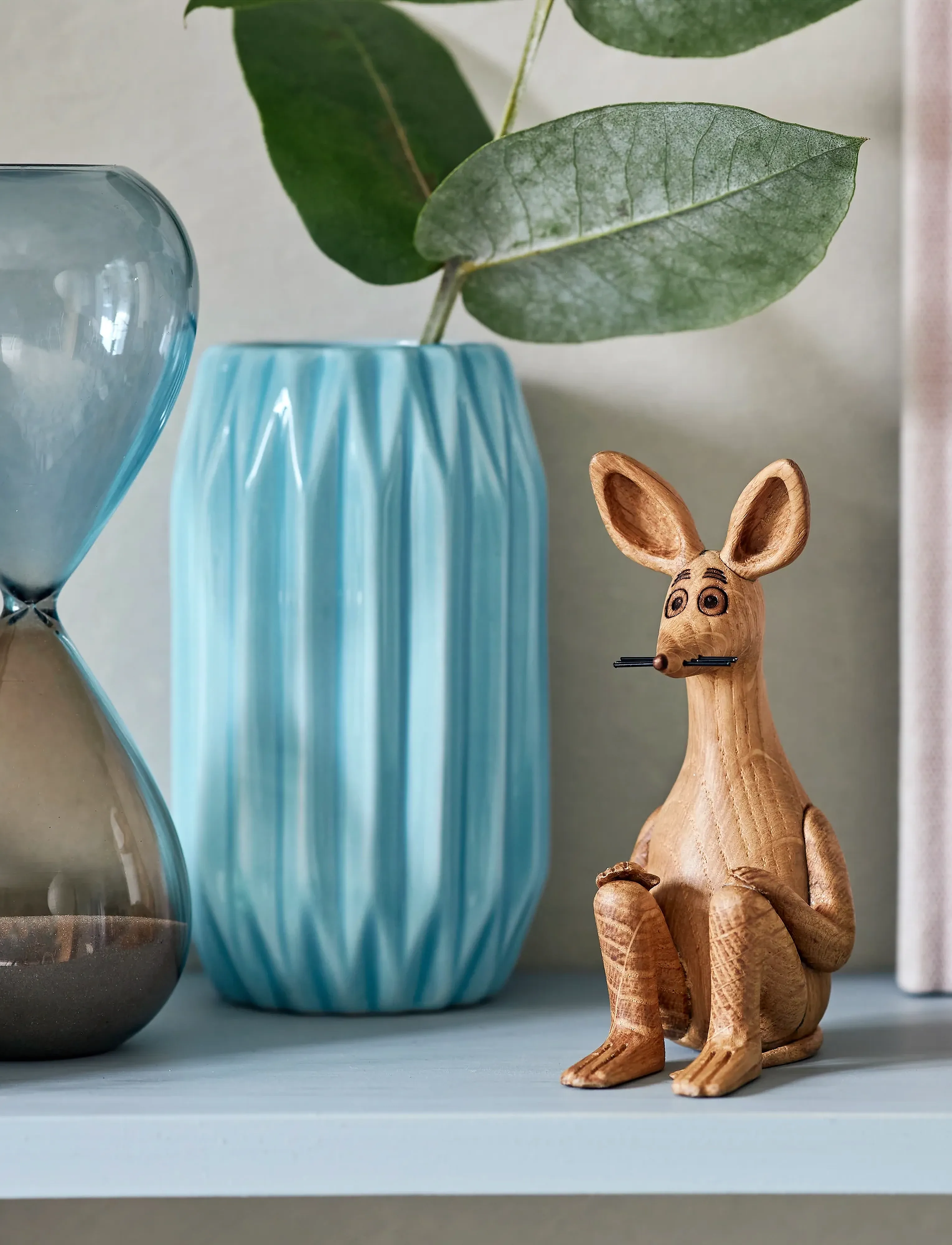 Dsignhouse Moomin Mumitroldene Træfigur Egetræ Sniff, 10 cm, Decorative Accessories-details, Mehrfarbig/gemustert - Wooden Figures, Homeware