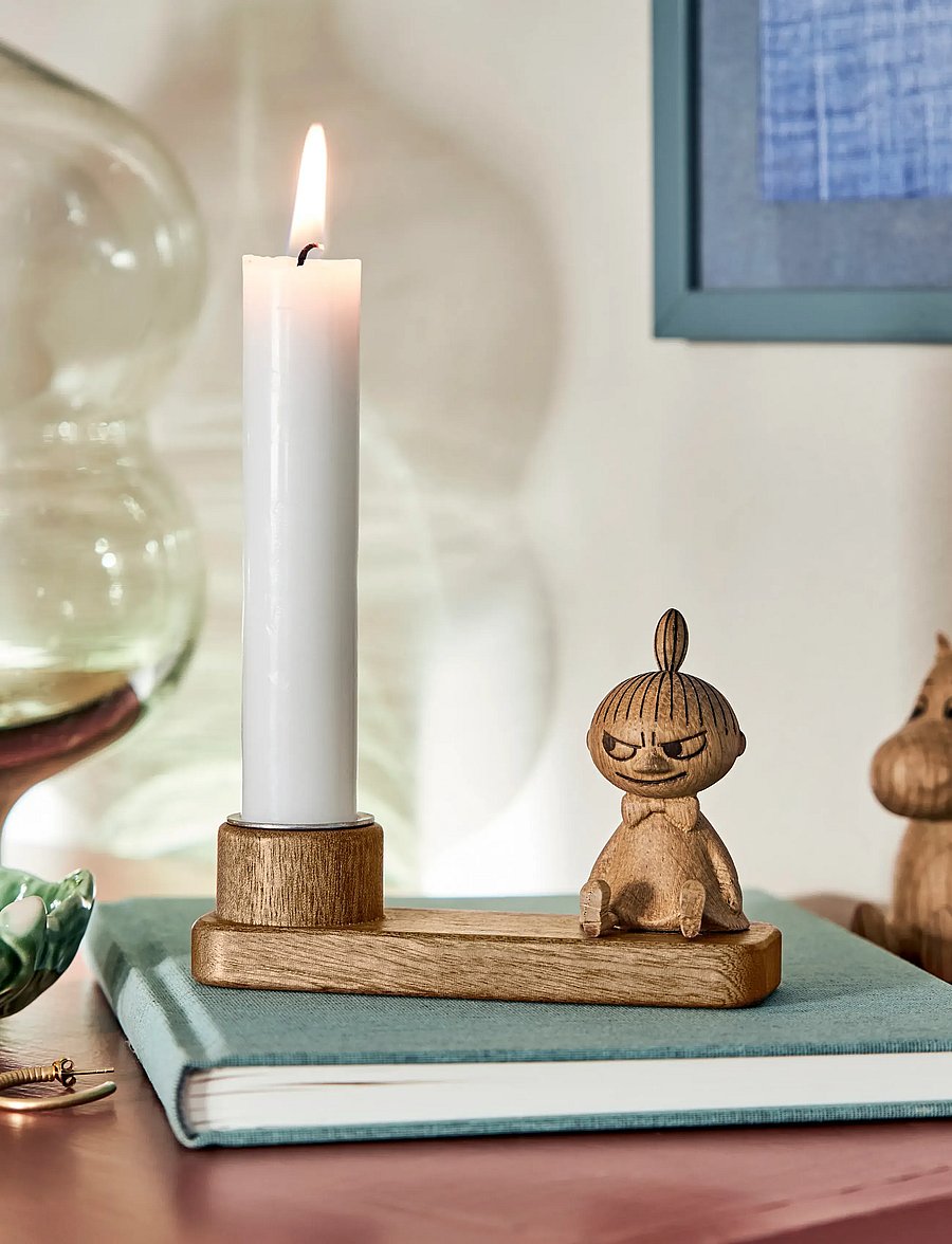 Dsignhouse Moomin - Mumitroldene lysestage Mumitrolden FSC Egetræ - küünlajalad - natural - 0