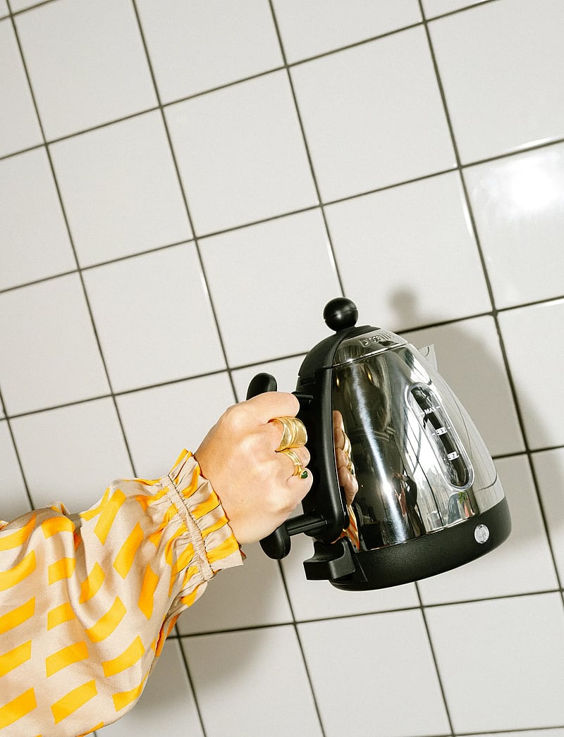 Dualit - KETTLE "LITE" - osta hinnan perusteella - black - 0