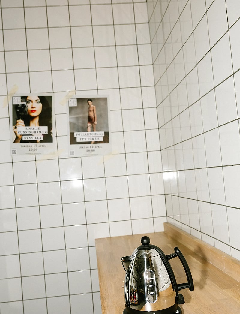 Dualit - KETTLE "LITE" - osta hinnan perusteella - black - 4