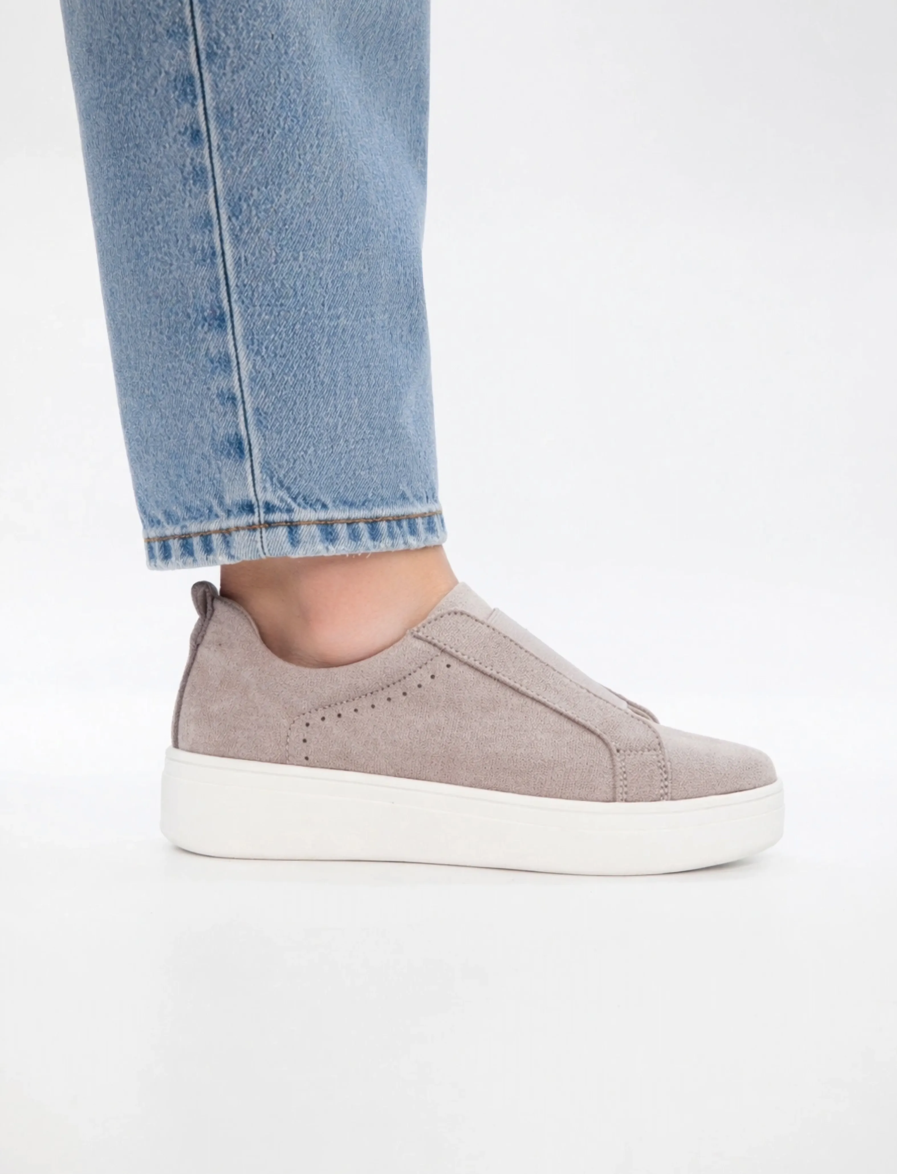 Duffy Genova Ventuno, 38, Grey, Sneakers > Sneakers Med Lav Top, Dame