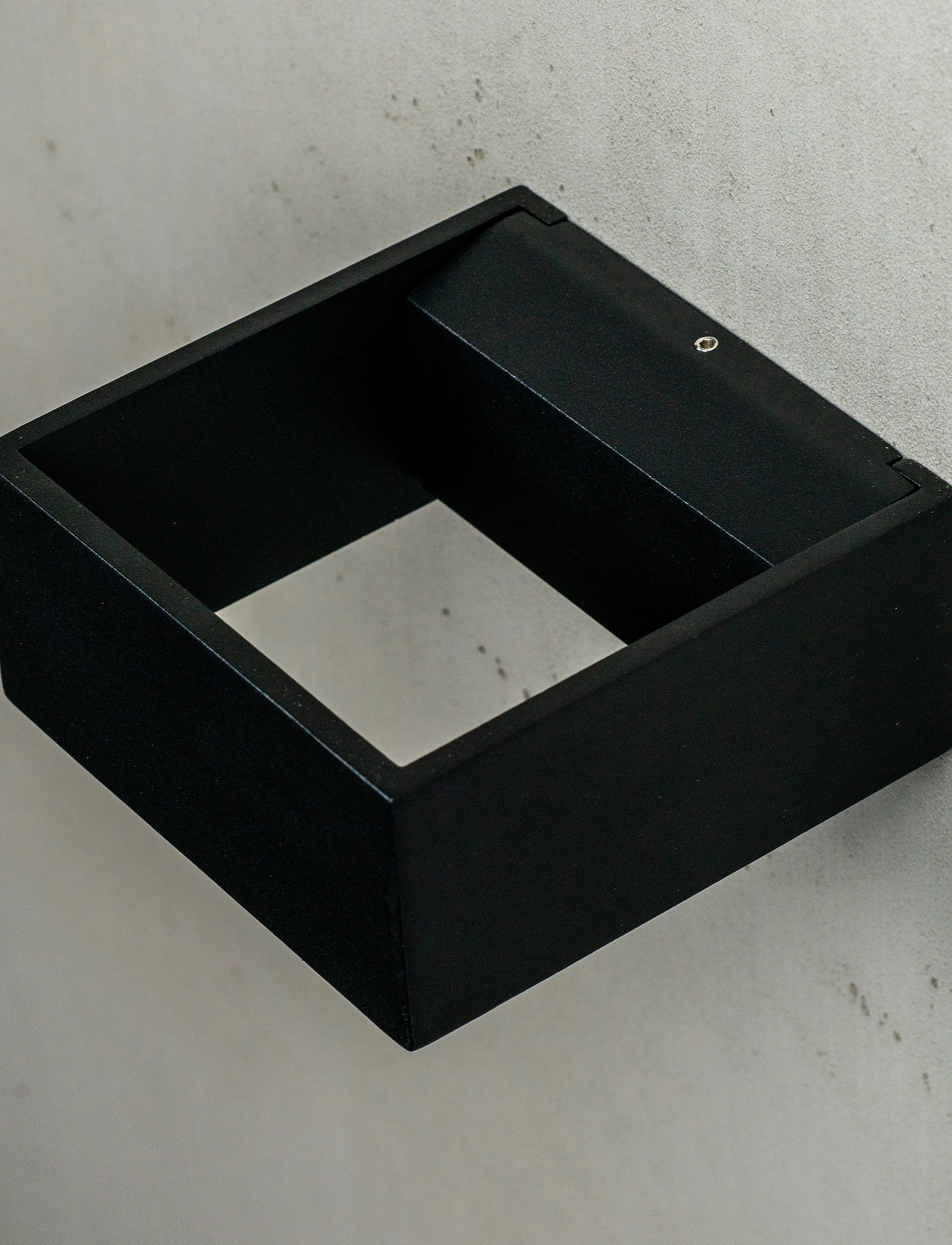 Dyberg Larsen Jupiter Væglampe Udendørs, Ø 13 cm, Black, Udendørs Belysning > Udendørs Væglamper, Unisex