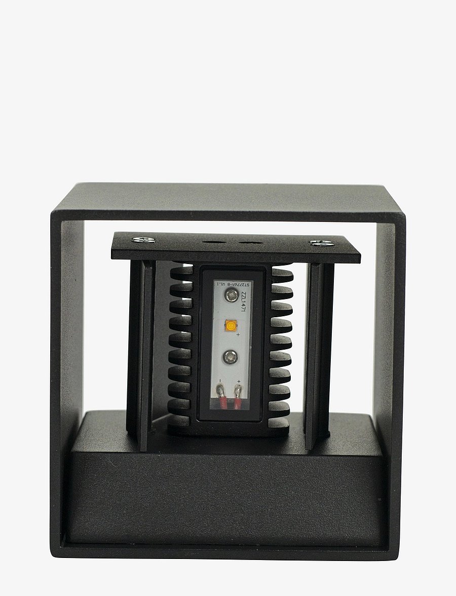 Dyberg Larsen - Venus Wall lamp - välisseinavalgustid - black - 4
