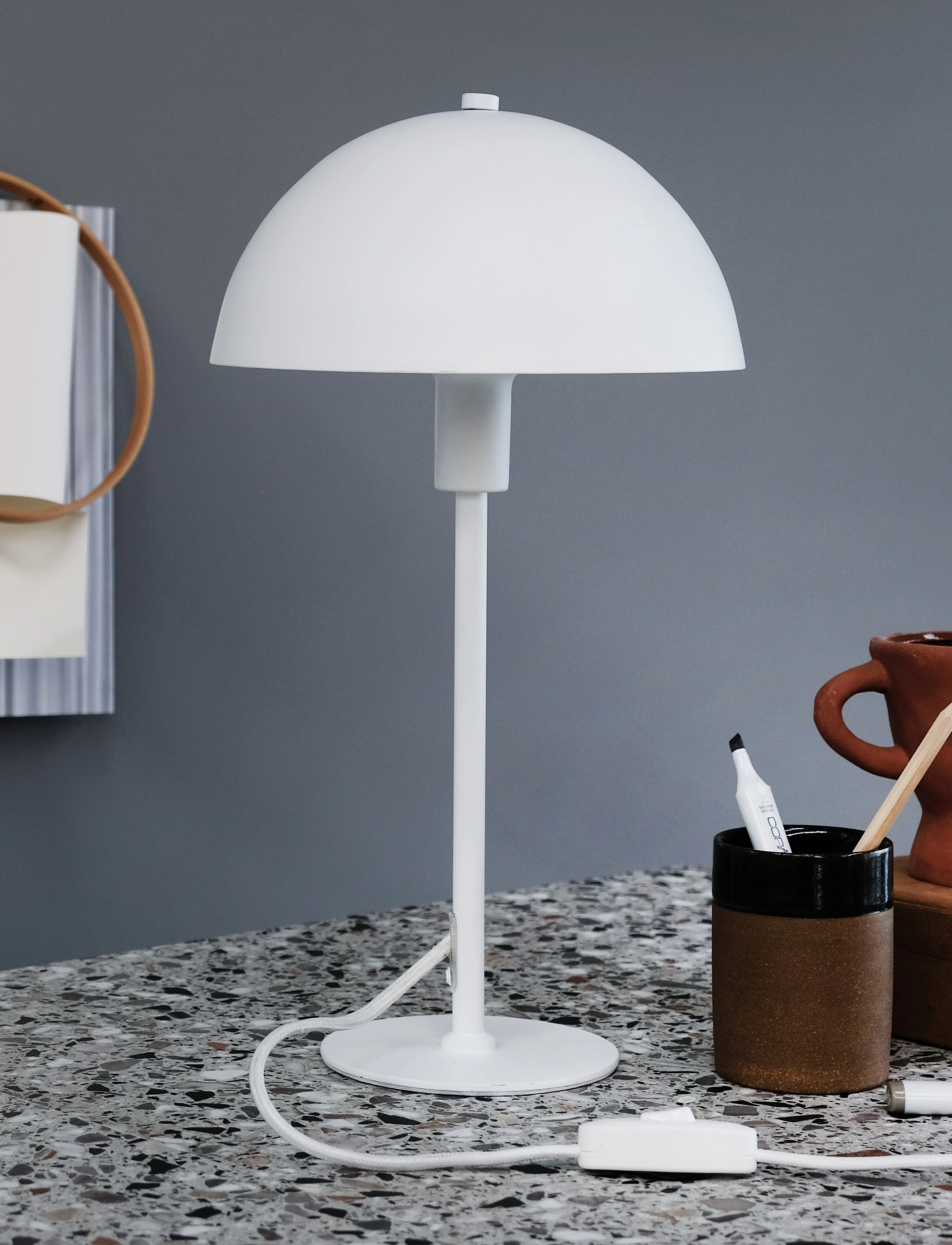 Dyberg Larsen Stockholm Bordlampe Medium Matt Hvid, H43 cm, Lamps, Weiß - Table Homeware