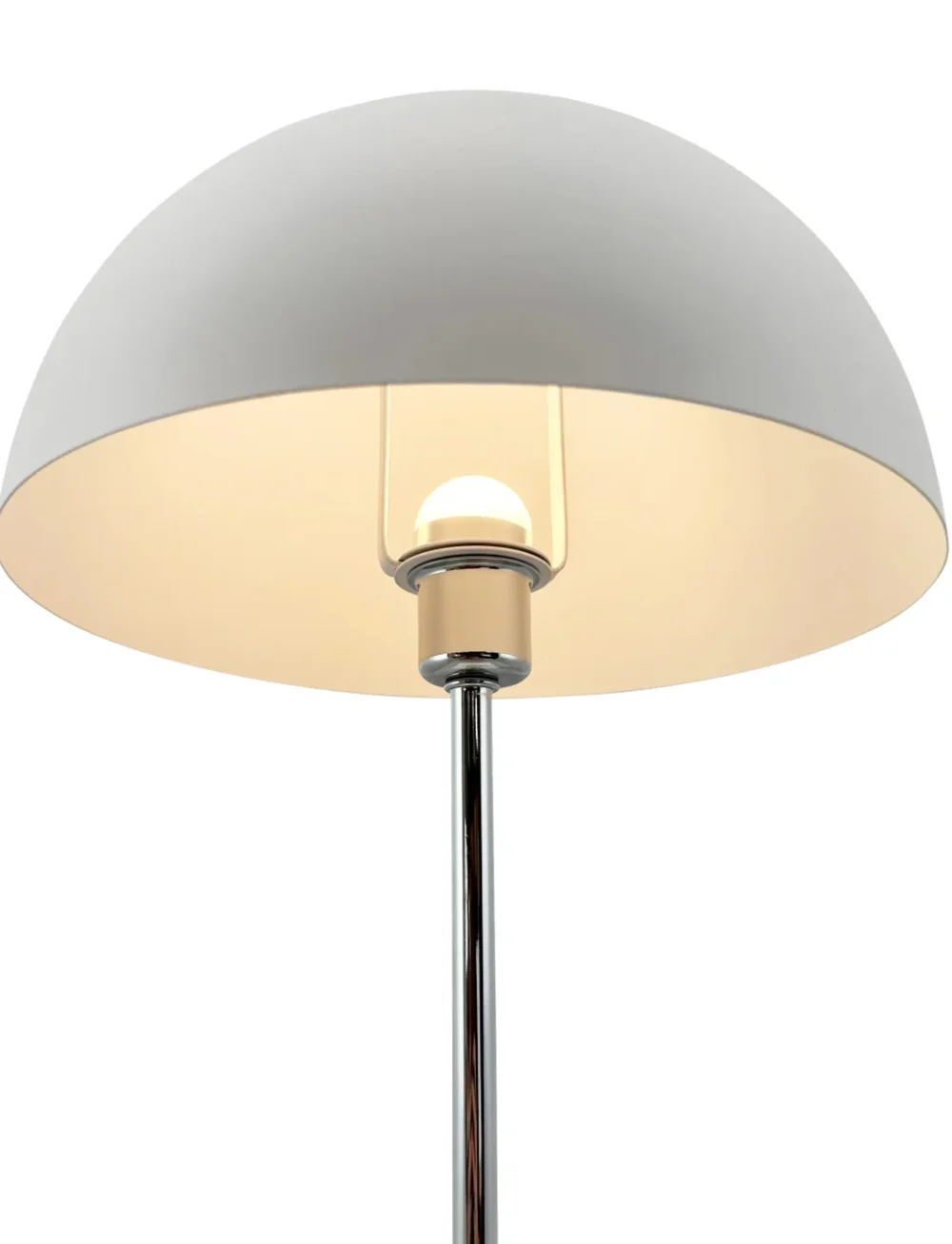 Dyberg Larsen - Garda LED Tablelamp - osta hinna alusel - white with chrome - 3