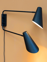 Dyberg Larsen - Cale black wall lamp w/ 2 arms - najniższe ceny - black - 8