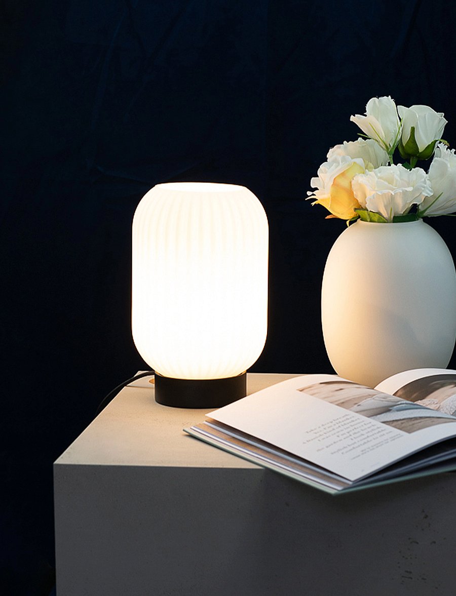 Dyberg Larsen - Riflet table lamp - schreibtisch- & tischlampen - opal - 0