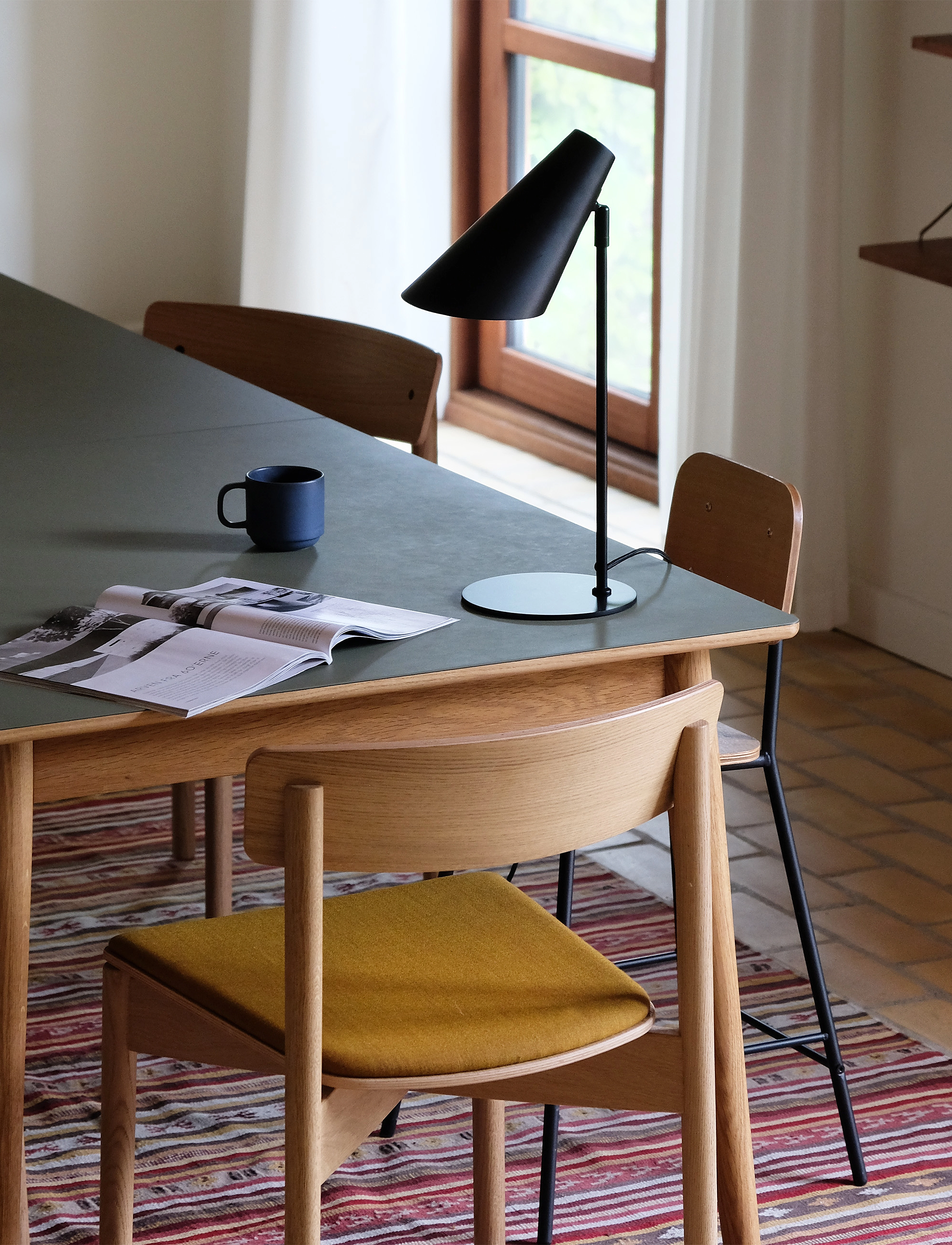 Dyberg Larsen Cale Bordlampe, H50 cm, Lamps, Schwarz - Table Homeware
