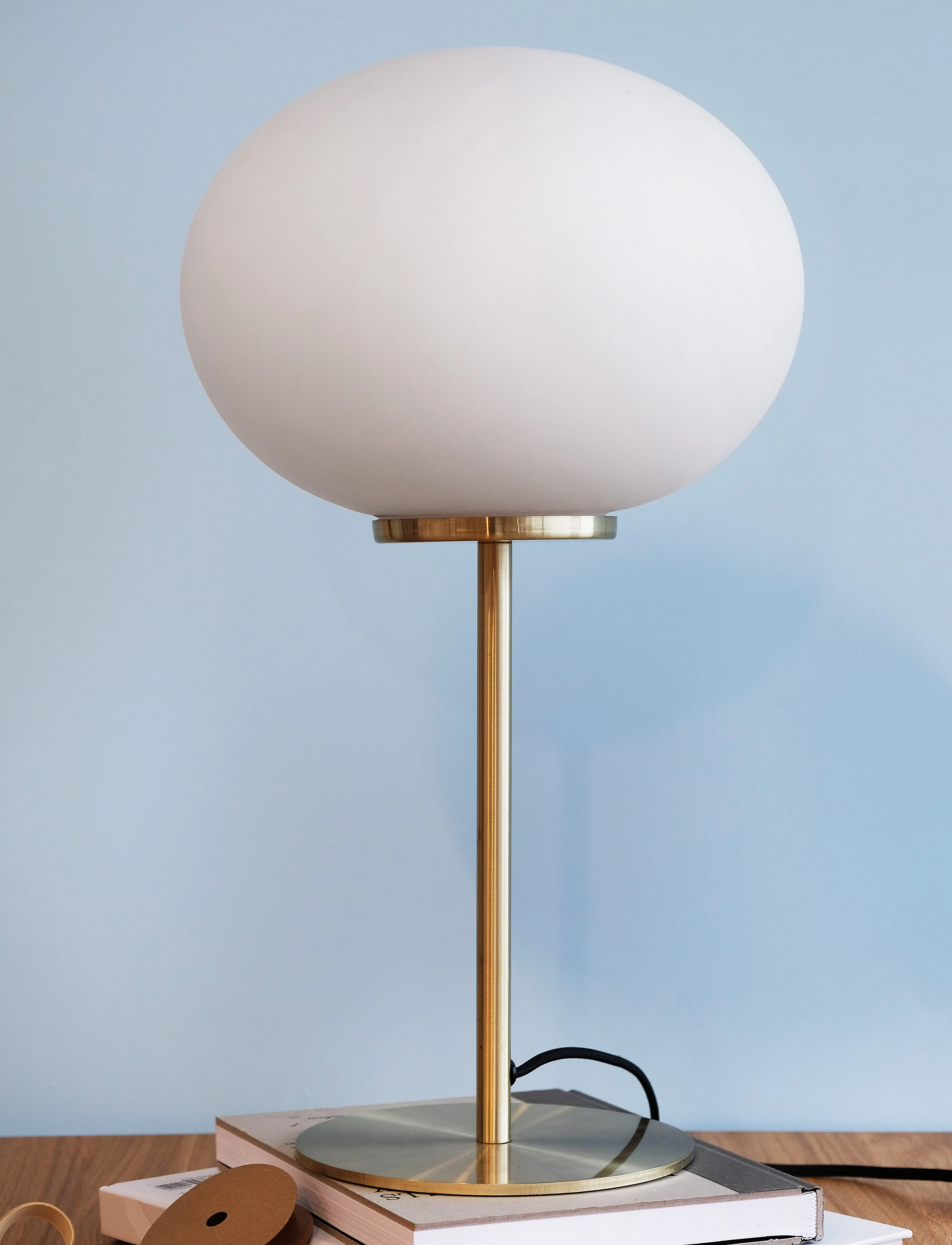 Dyberg Larsen Queen Bordlampe, H50 cm, Gold, Lamper > Bordlamper, Unisex