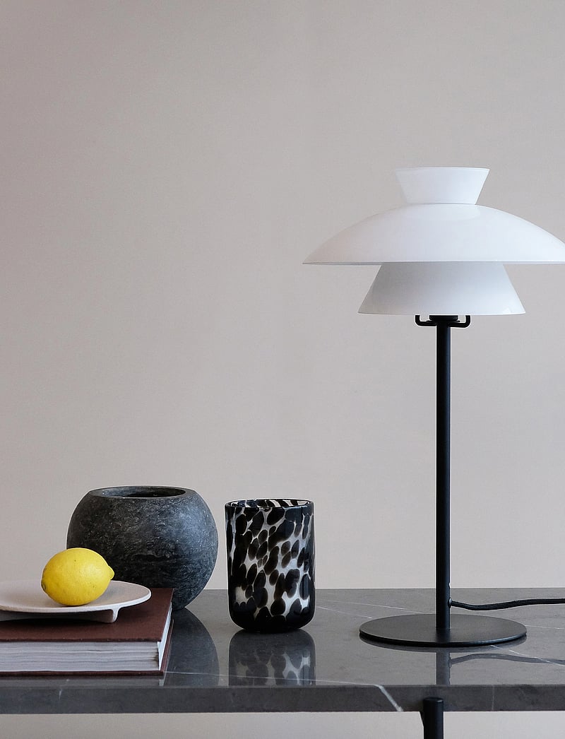 Dyberg Larsen - Valby Opal Table Lamp 3 - laualambid - opal/ black - 2