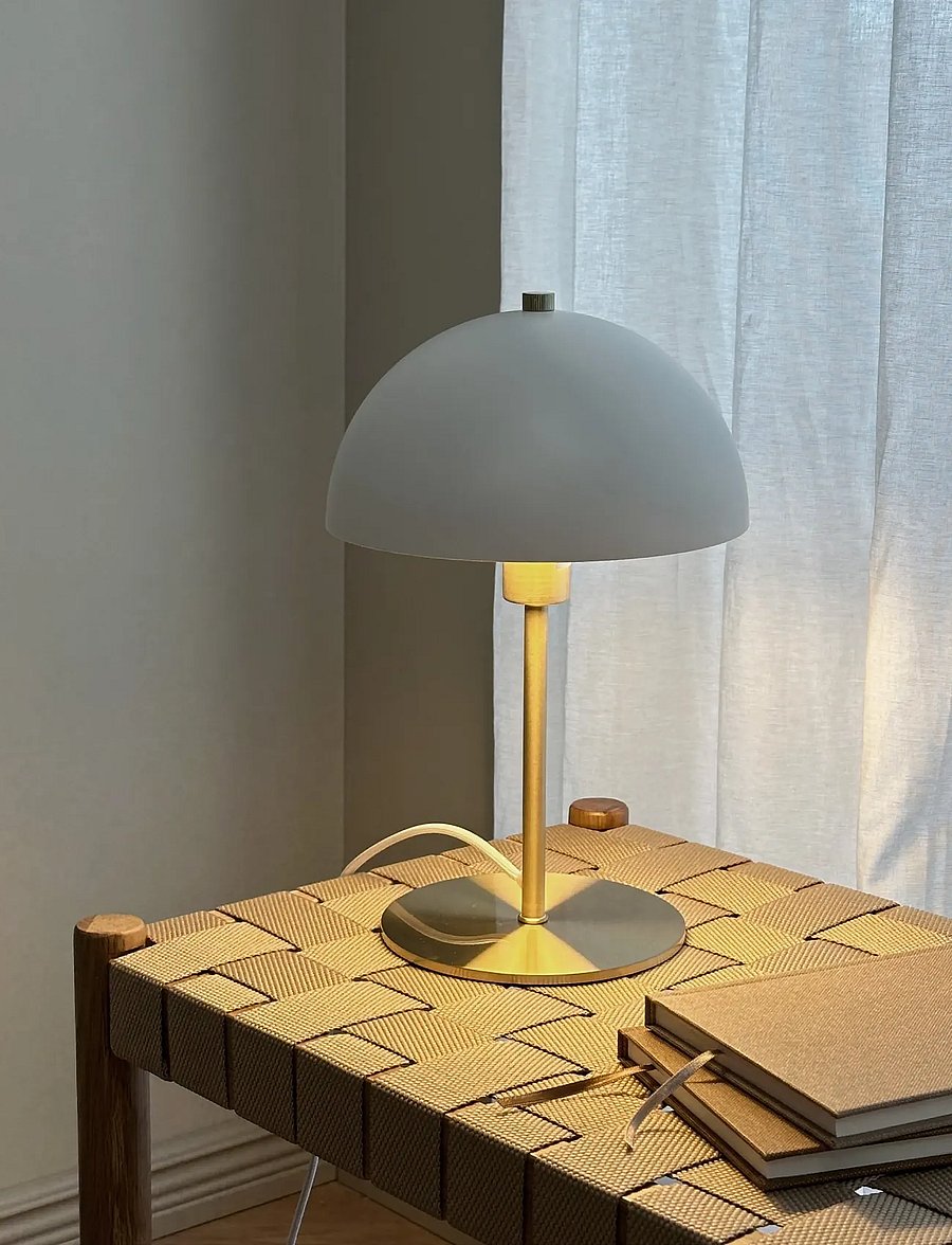 Dyberg Larsen - Malmø hvid/ messing bordlampe - laualambid - white/ brass - 5