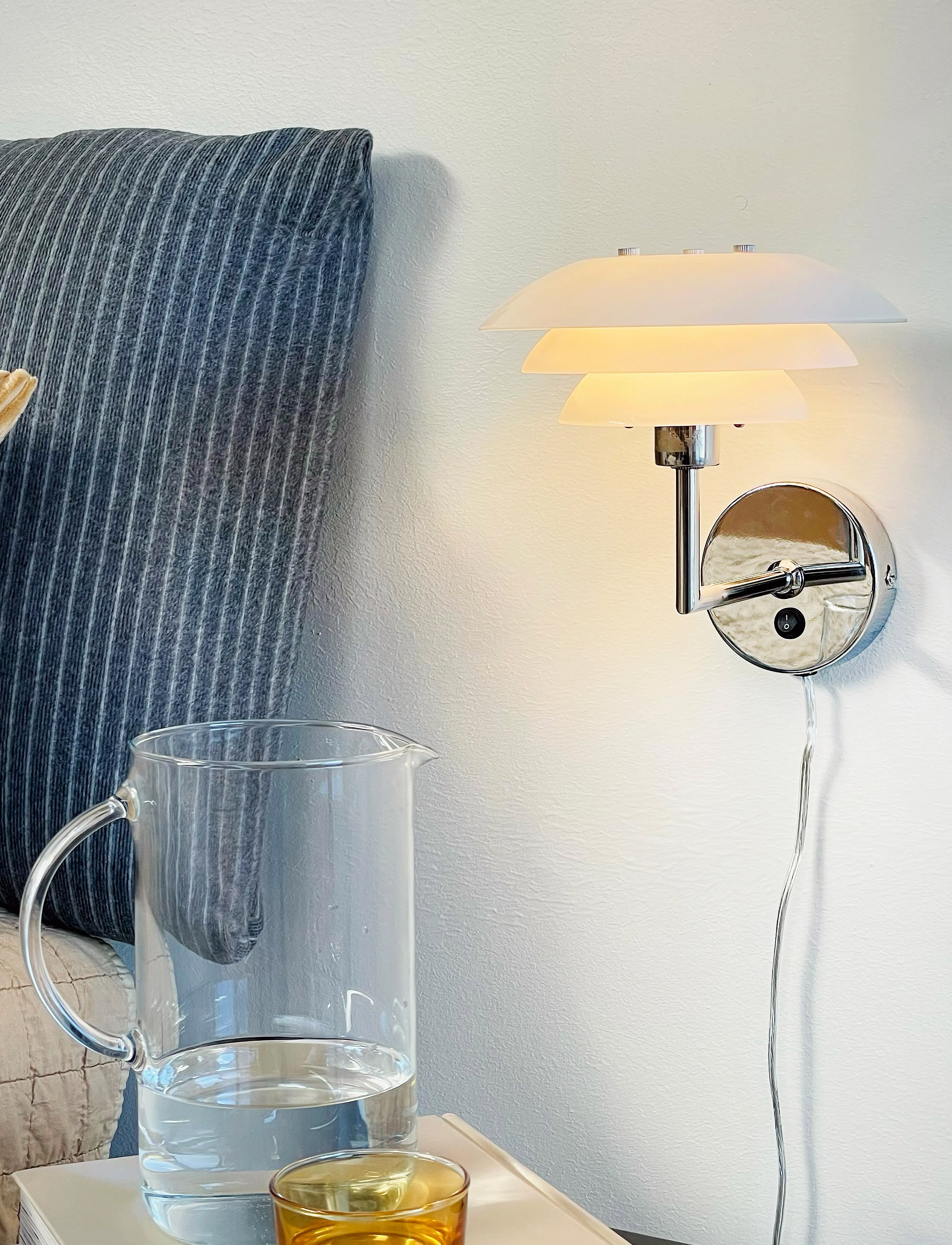 Dyberg Larsen Dl20 Opal Væglampe, Ø 20 cm, Lamps, Silber - Wall Homeware