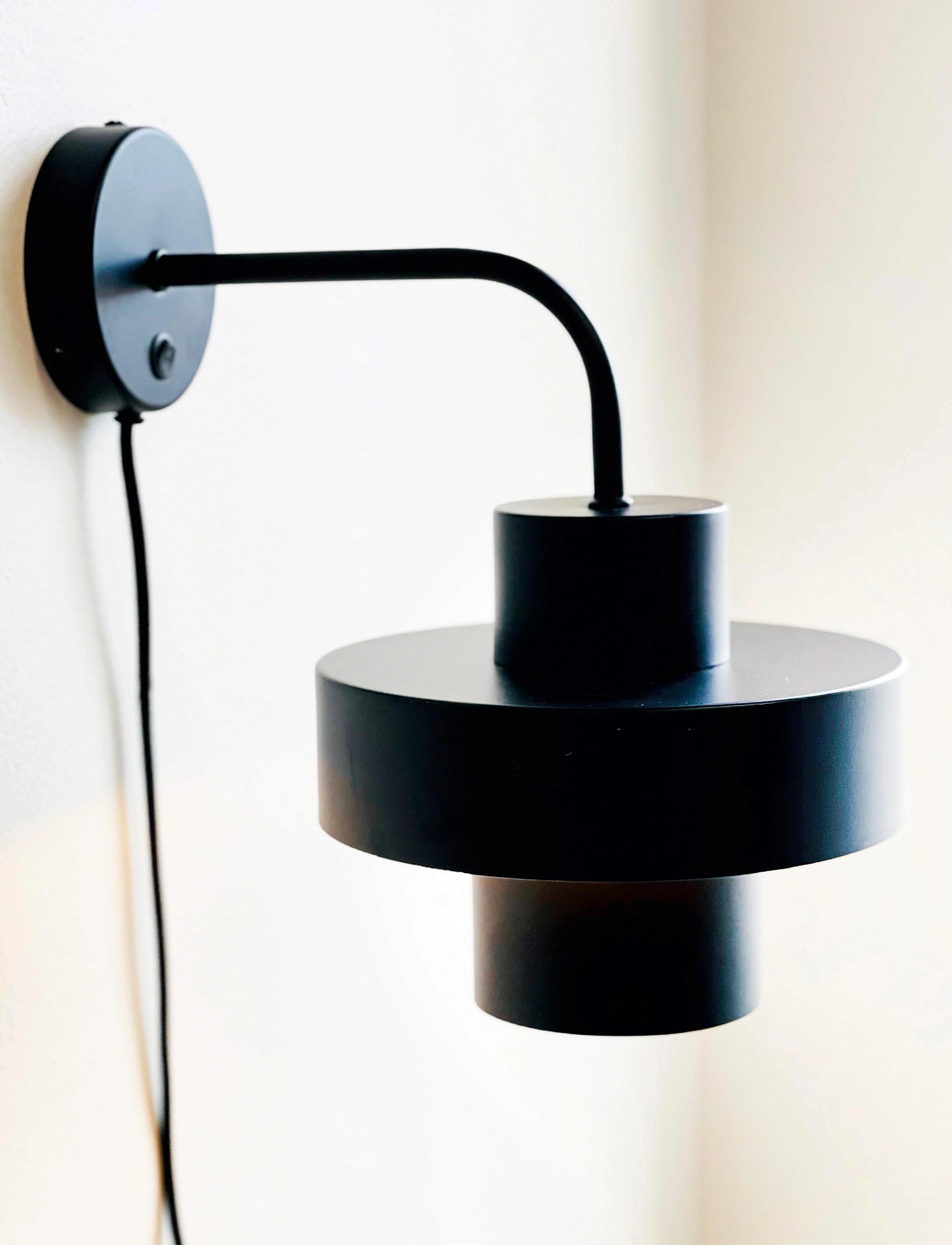 Dyberg Larsen - STOKE wall lamp matte black - wandleuchten - black - 5