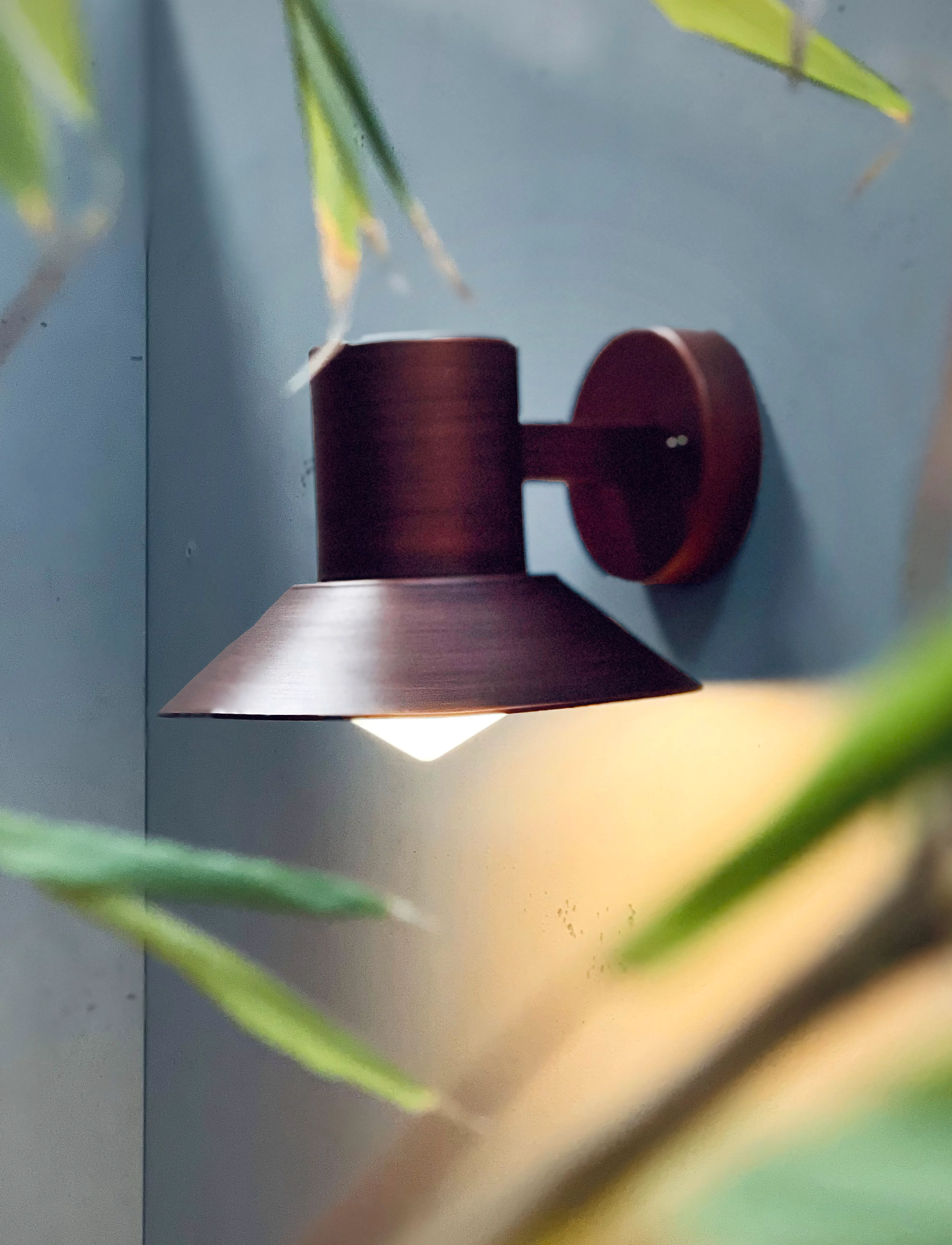 Dyberg Larsen Venice Udendørs Væglampe Antik Børstet Kobber Look, 15X20X20, Lamps, Braun - Wall Homeware