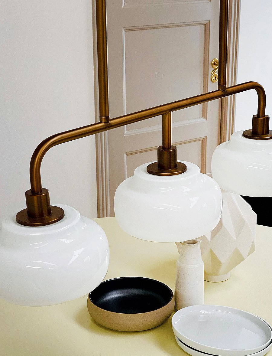 Dyberg Larsen - Ossett Long Table Pendant - pendellampen - opal / bronze - 0