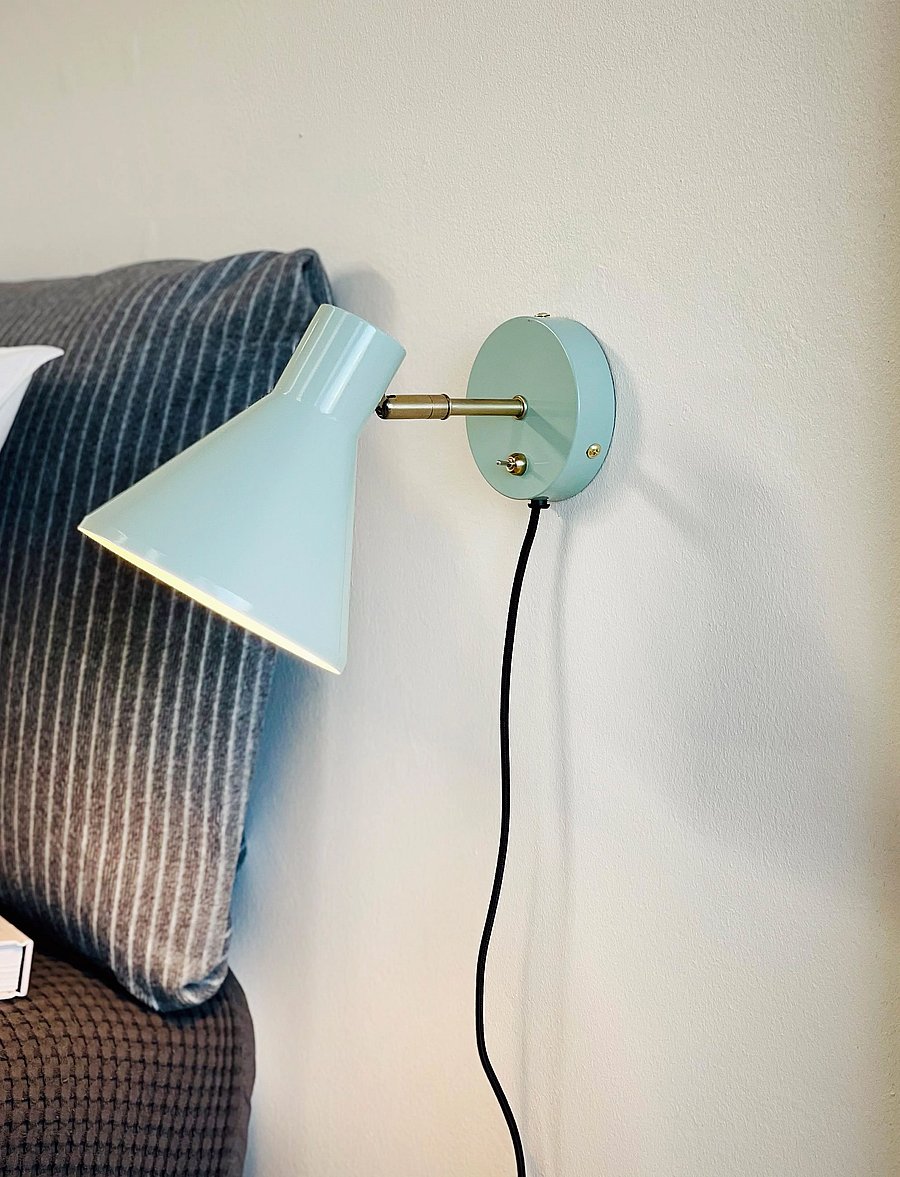 Dyberg Larsen - Sleep Wall lamp Mint Indoor - seinalambid - shiny mint/antique brass - 0