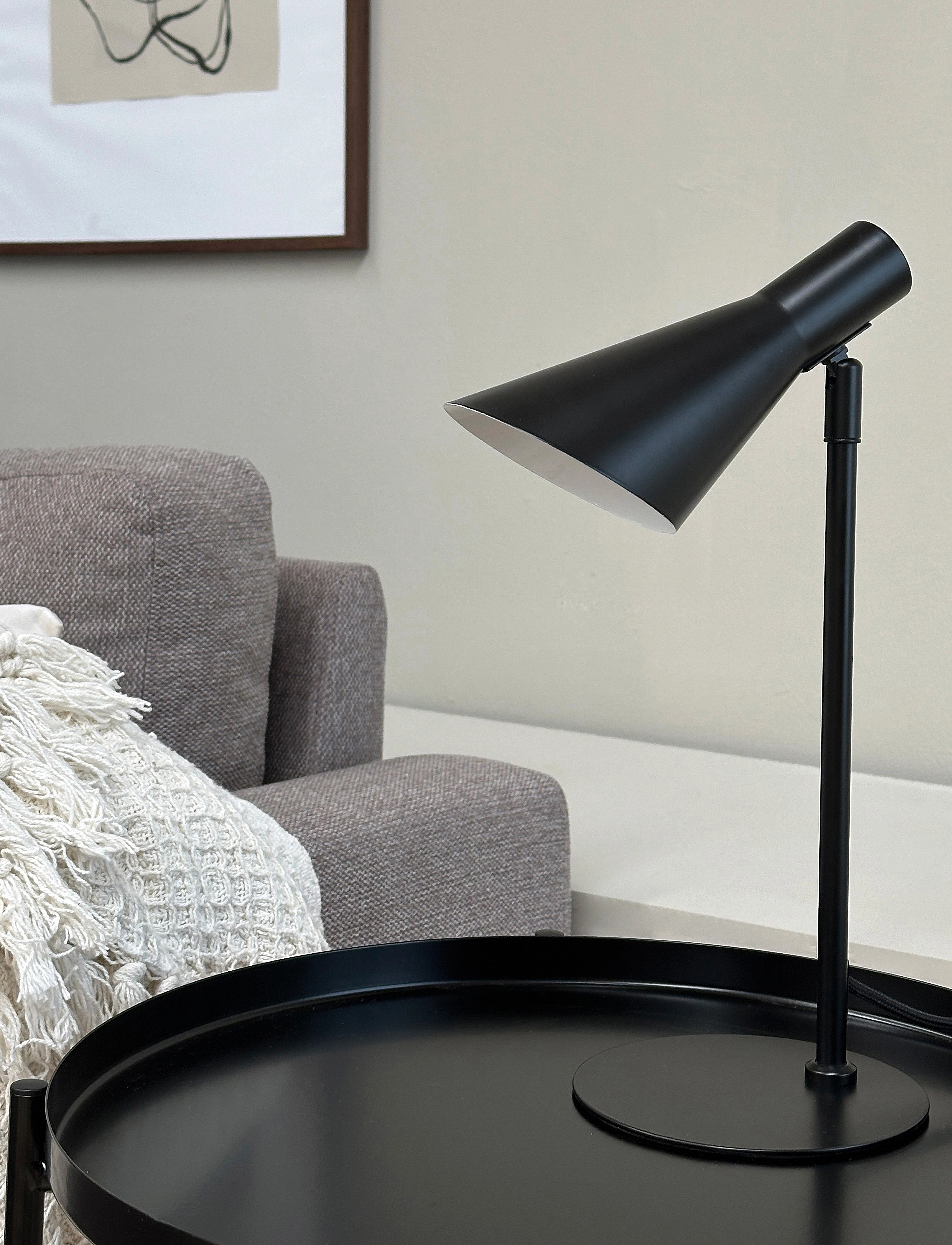Dyberg Larsen Dl12 Sort Mini Bordlampe, H39.5 cm, Lamps, Schwarz - Table Homeware