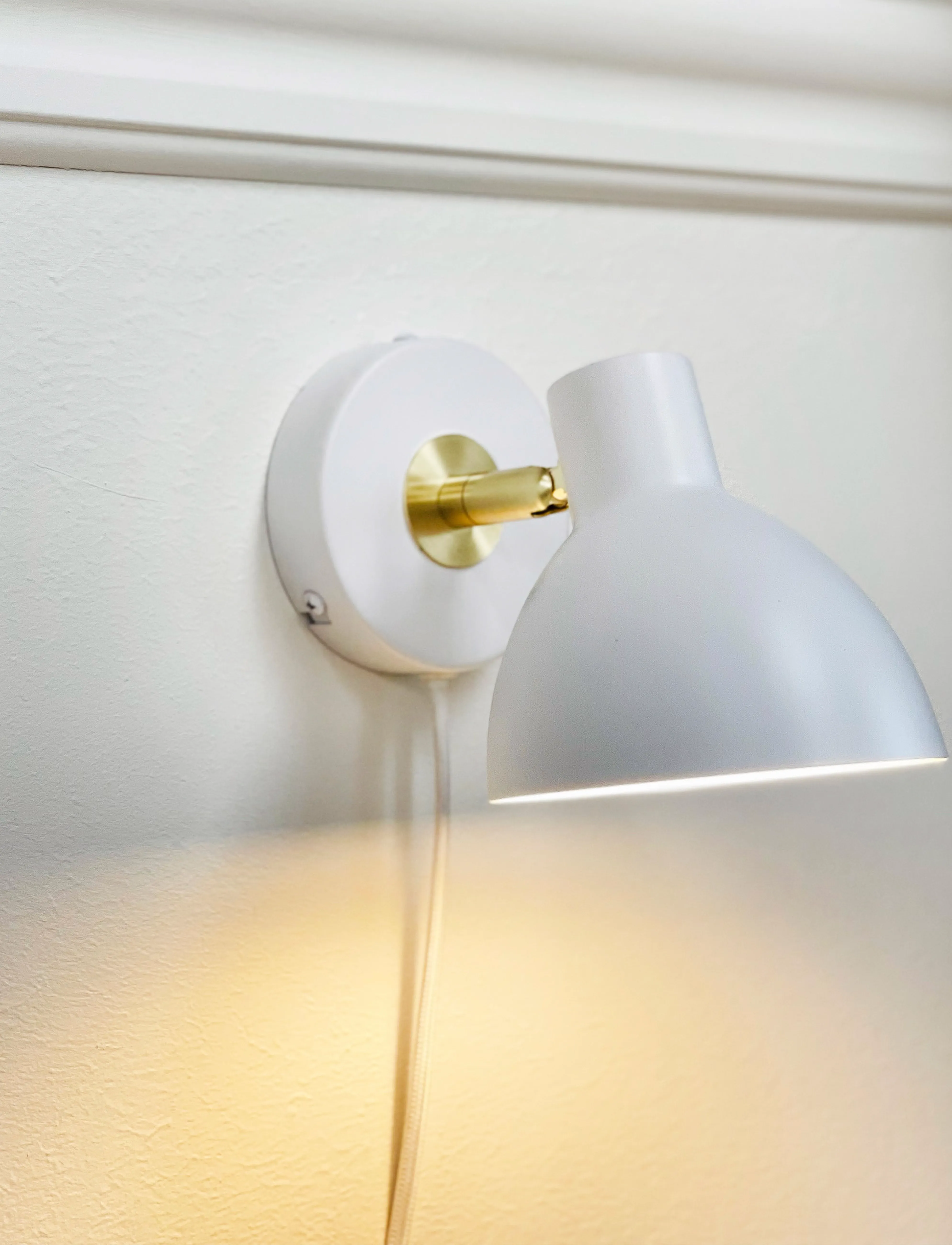 Dyberg Larsen - Lilje - vägglampor - white / brass - 4