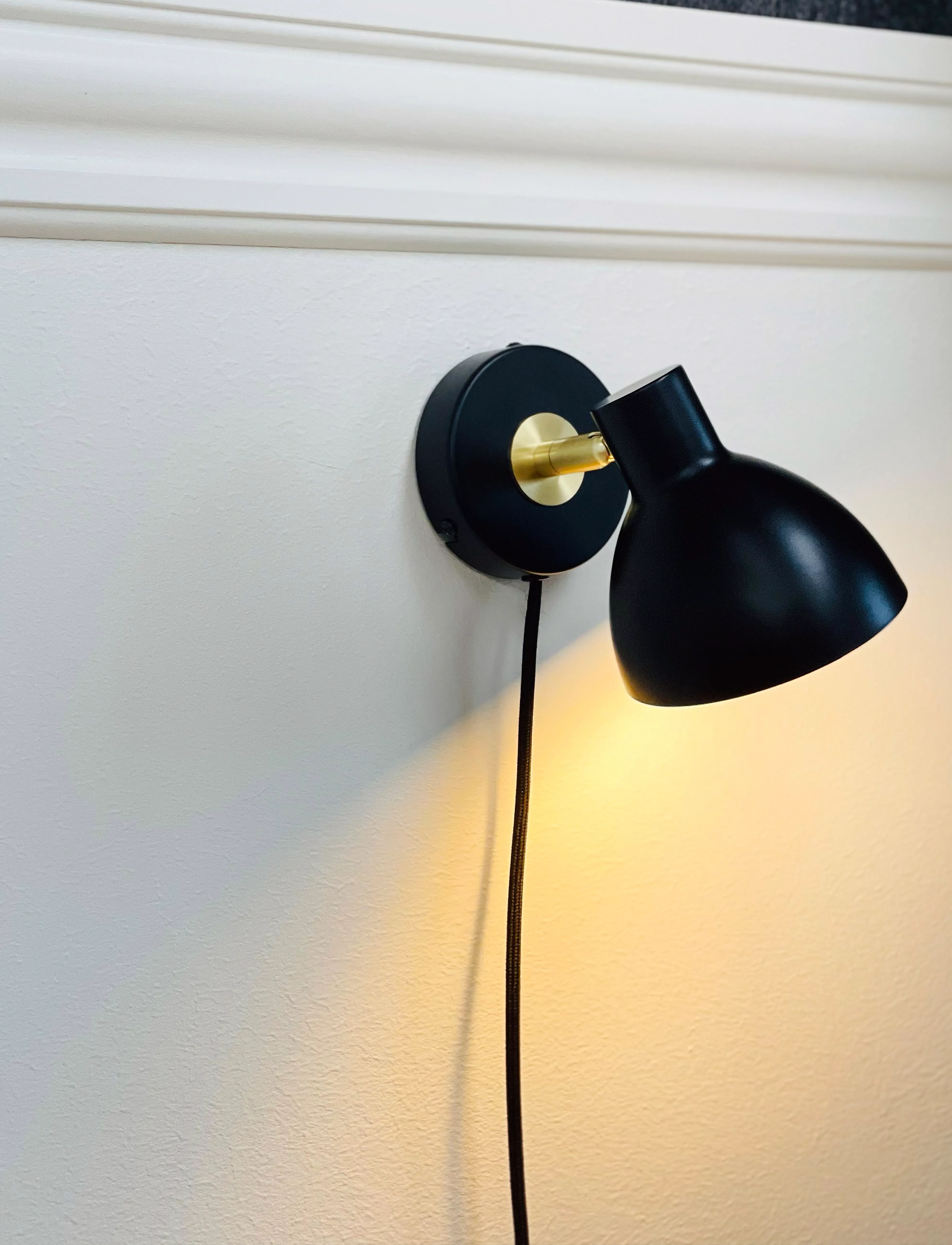 Dyberg Larsen - Lilje - wandleuchten - black / brass - 4